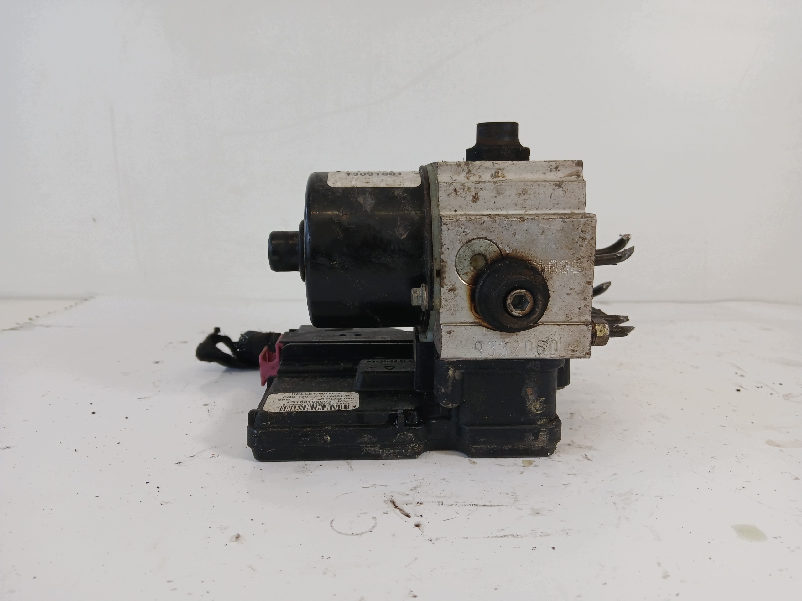 OPEL VECTRA B Servofreno ABS 13091801