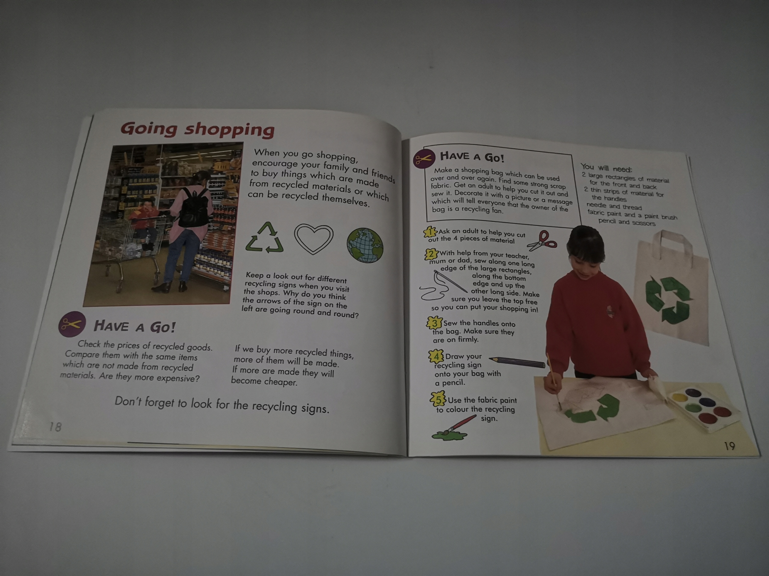 Recycle Rubbish (I Can Help) Gatunek Nauka języków obcych dla dzieci