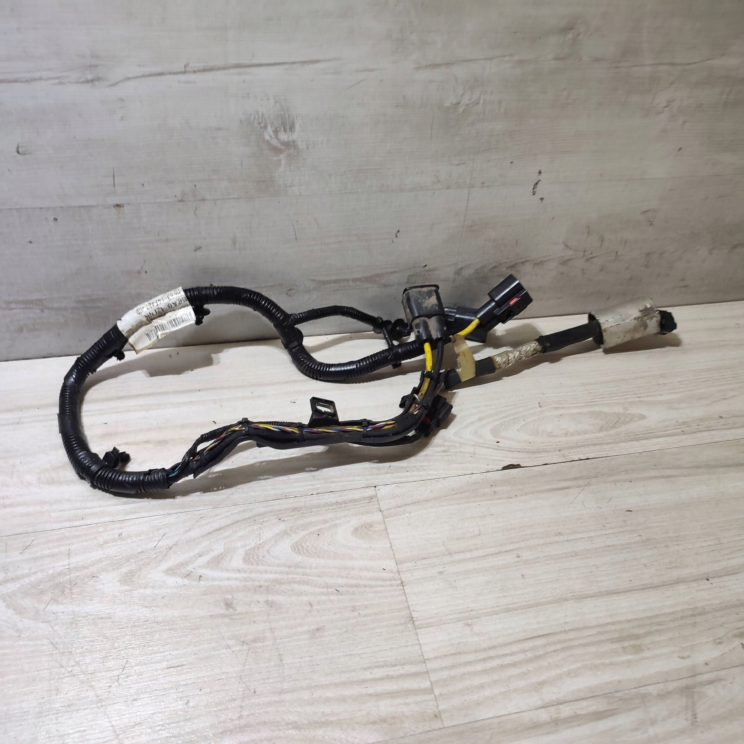 bundle przewodow of control Jaguar F-Pace HK8314F427CD