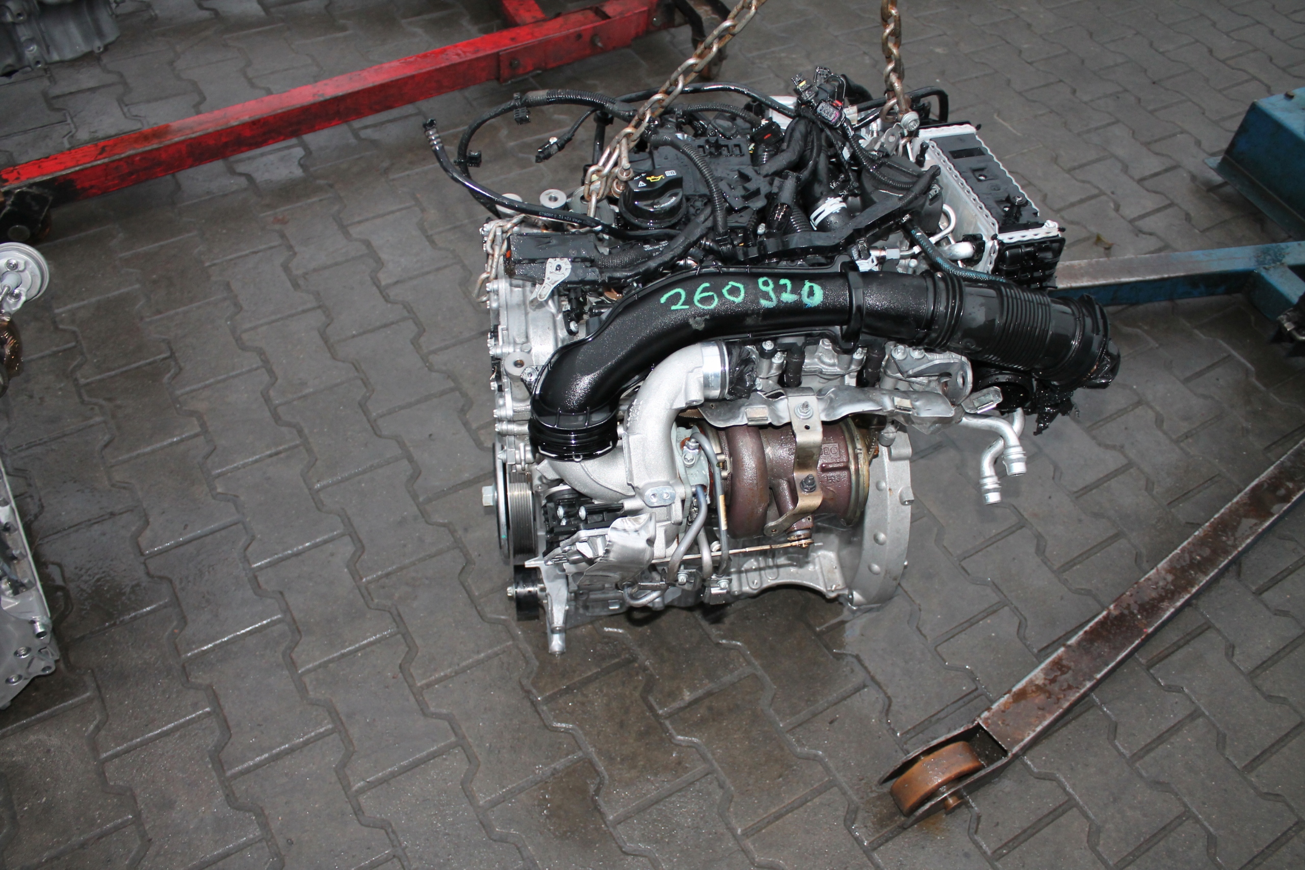 SINIK complete MERCEDES AMG 35 260920 20 TYSKM