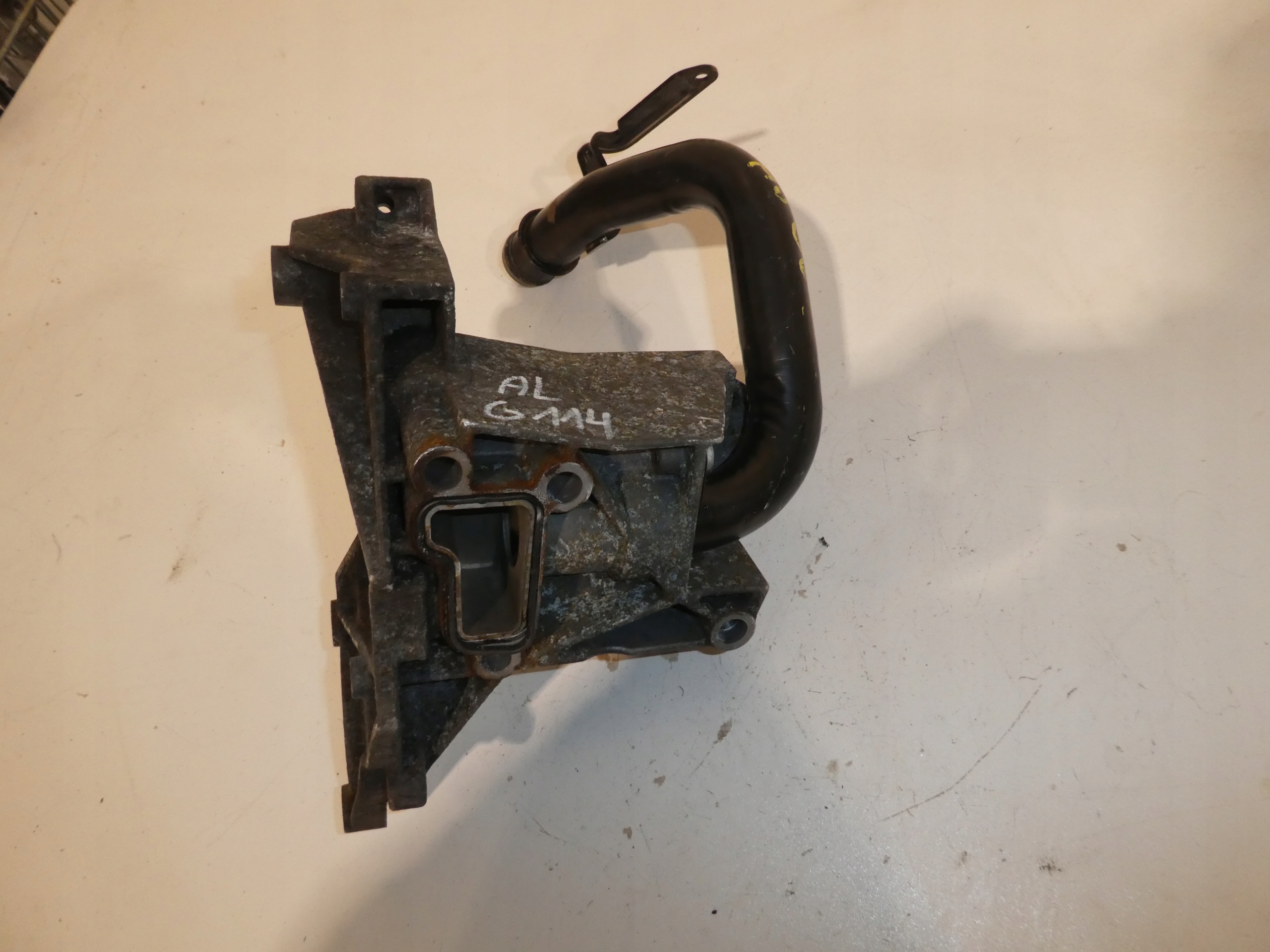 AUDI A6 C6 SUPPORTO POMPY SERVOSTERZO 059145169AA