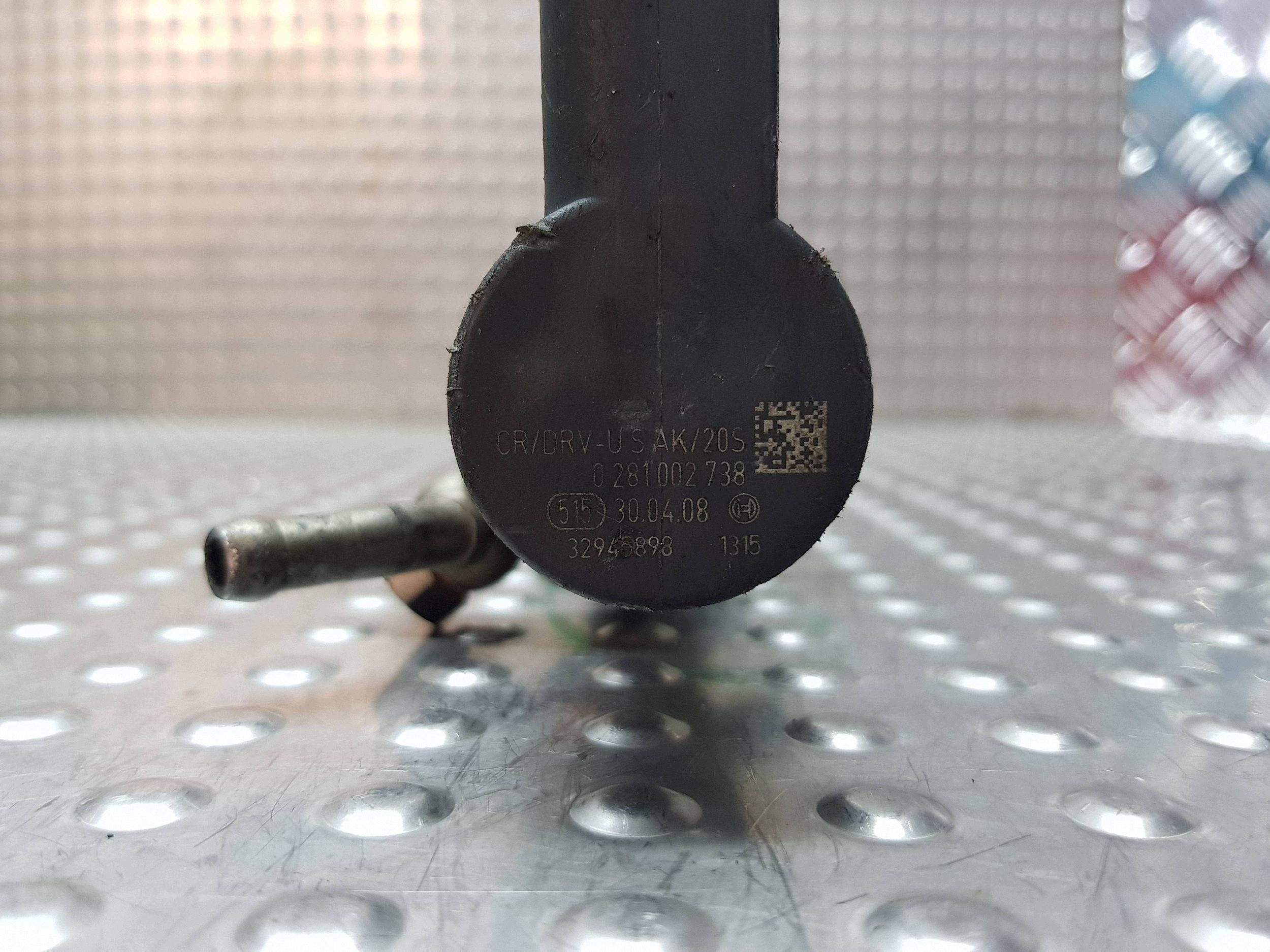 injection ramp sensors 7795514 BMW E60 E61 E65 E70 E87 E90 3.0 D M57N2