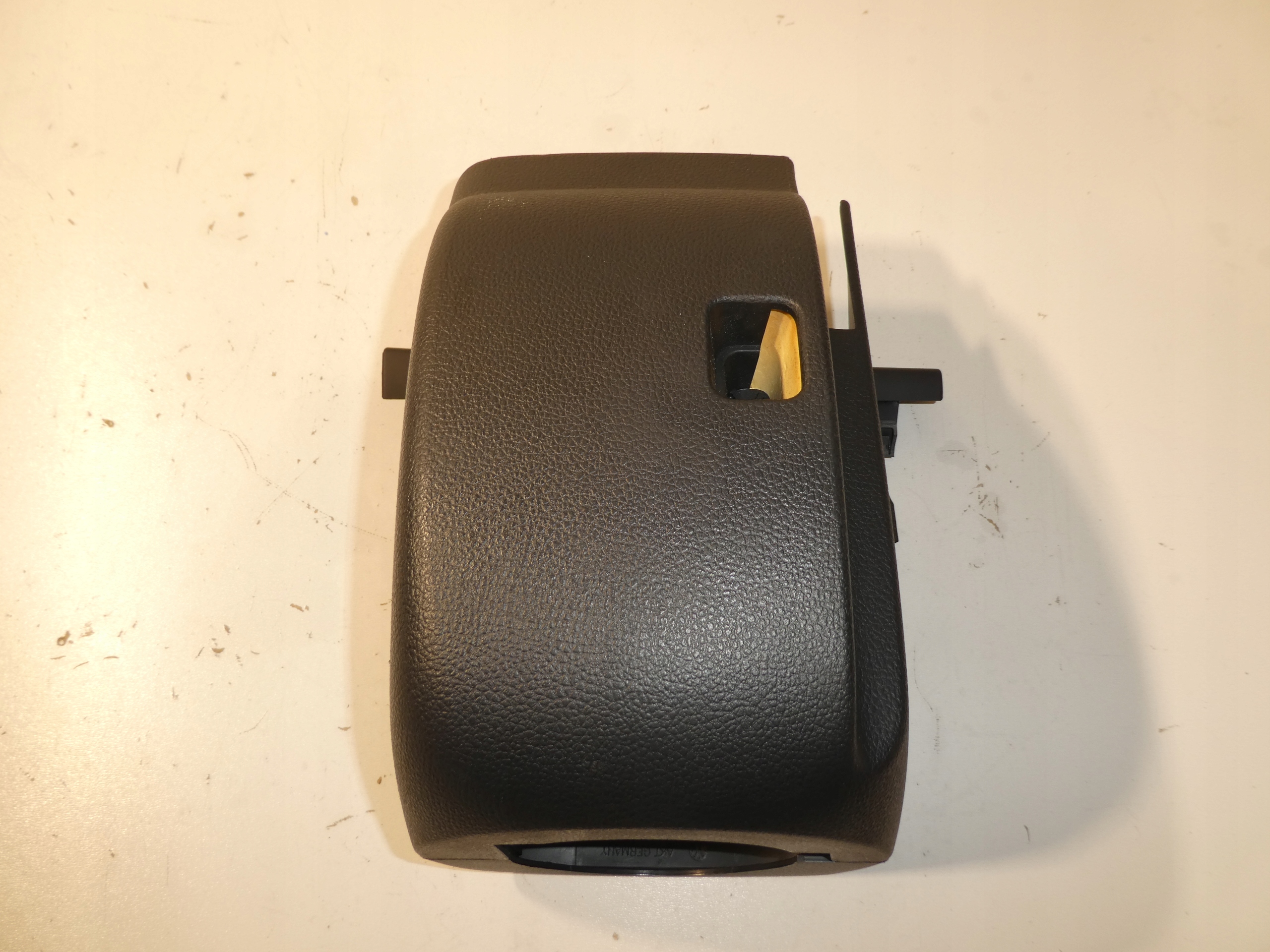 VW TIGUAN 5N obal volantu 5N0858565B
