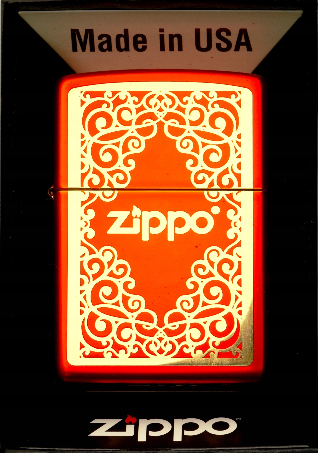 Zapalovač Zippo Metalic Red Ornamental Lasered 60006156 Benzínový