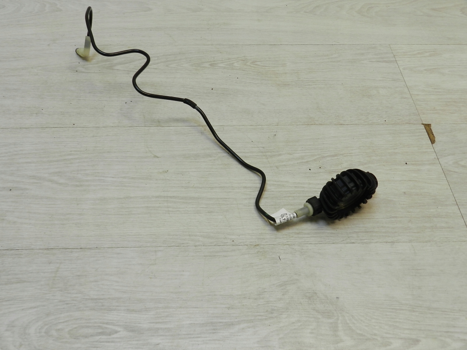 JUKE II F16 ODPOWIETRZNIK WYSPRZĘGLIKA 308518165R