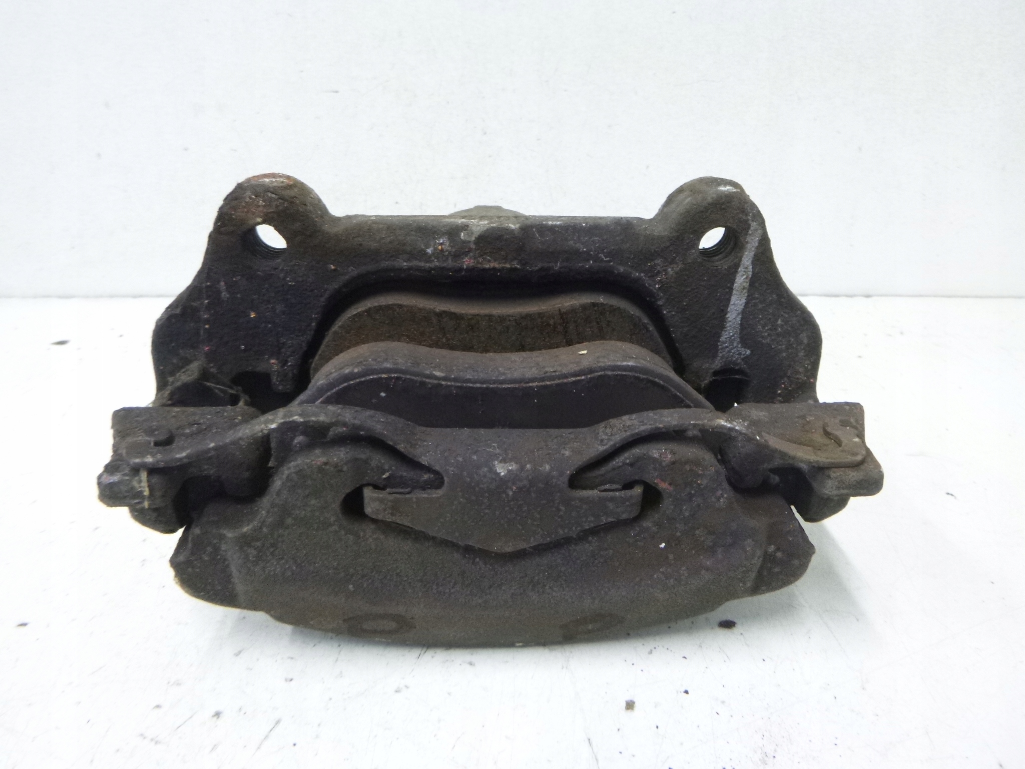 caliper brake front Opel Signum 2.2 03r.