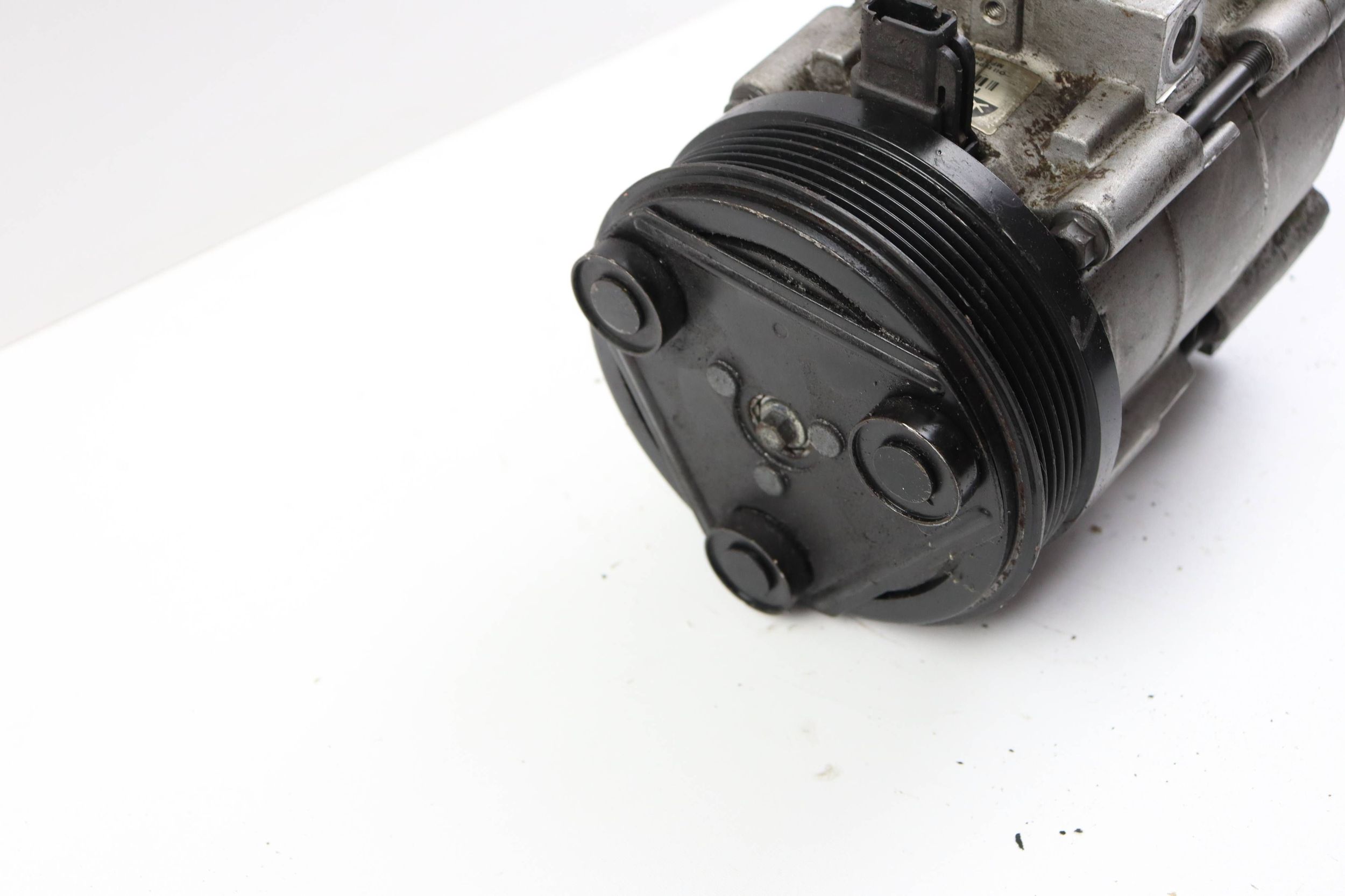 FORD TRANSIT T CONNECT compressor compressor; of the air conditioning KTT090018