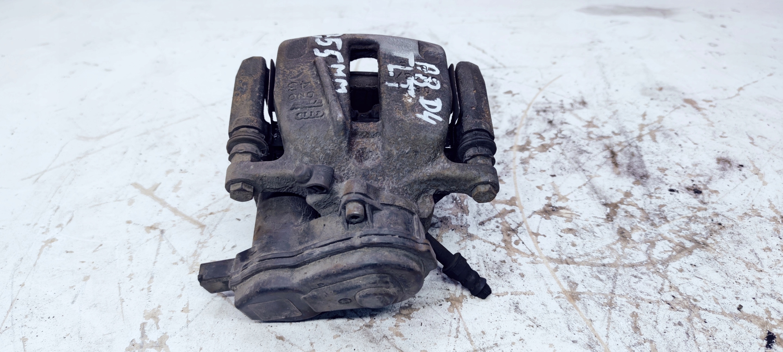 caliper JARZMO brake left rear part AUDI A8 D4 355MM