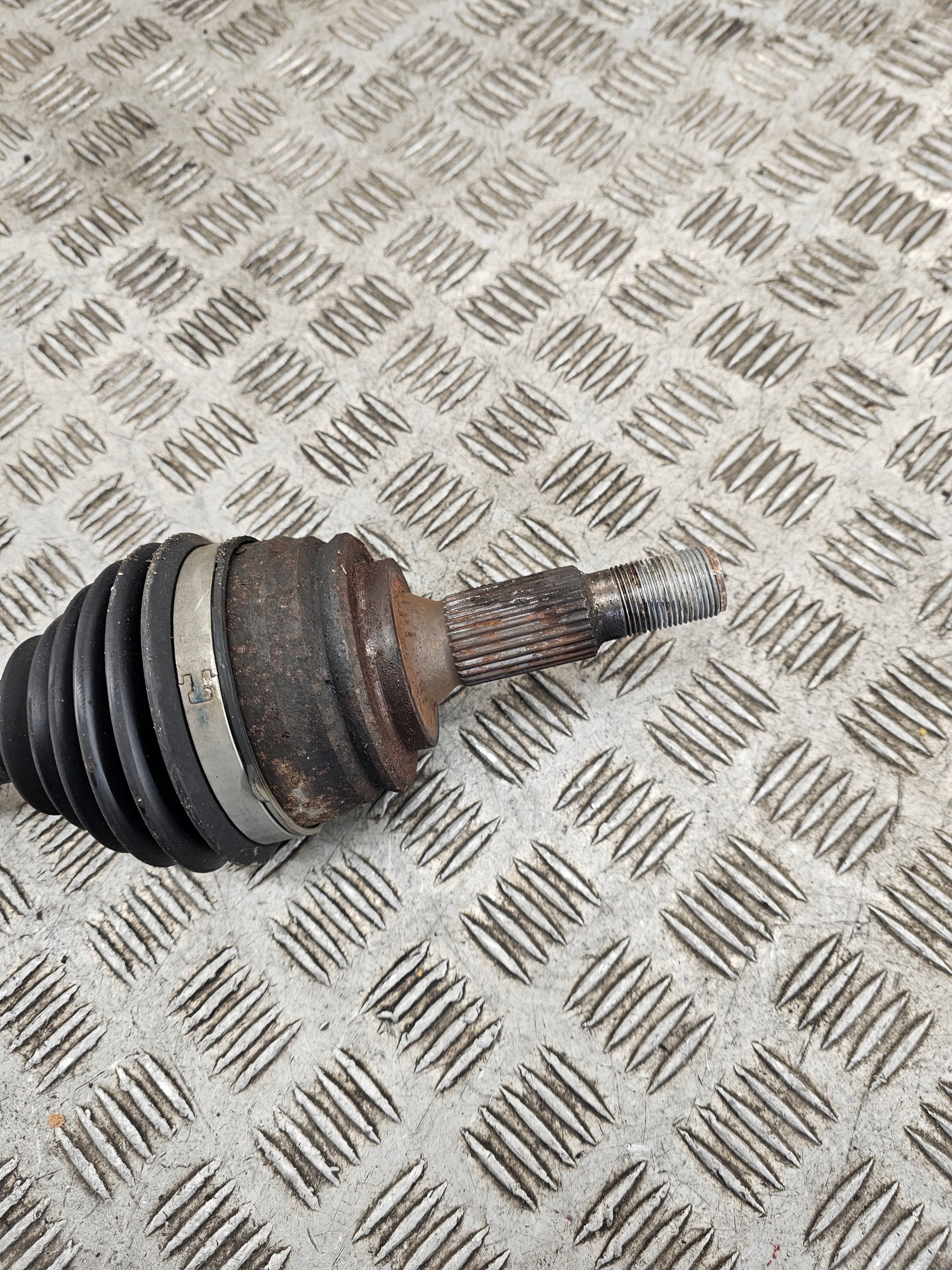 semi-axis left front PEUGEOT 308 II 9677914480