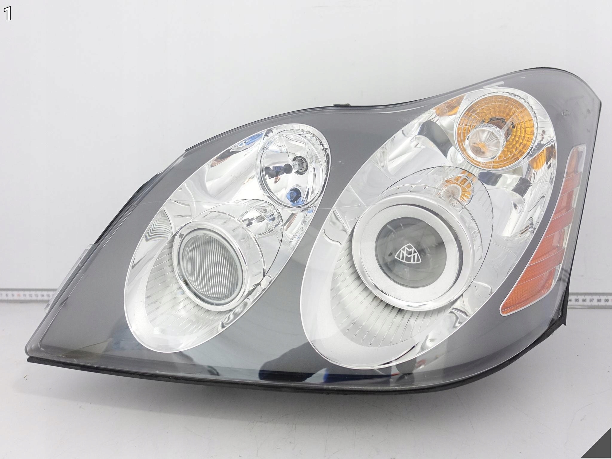 MAYBACH 57 W240 62 V240 03-13 světlo HEADLIGHT XENON levá předek USA