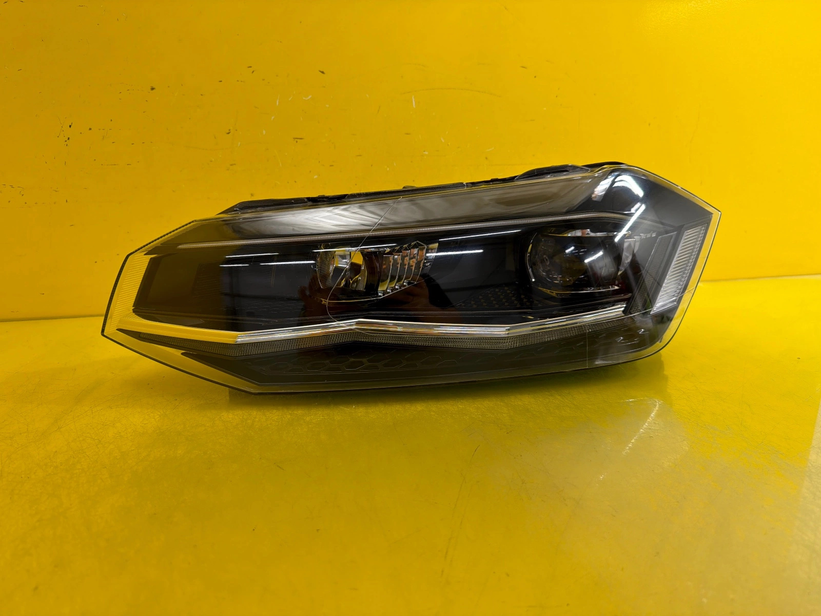 light left VW Polo VI Full Led 2G1941035H