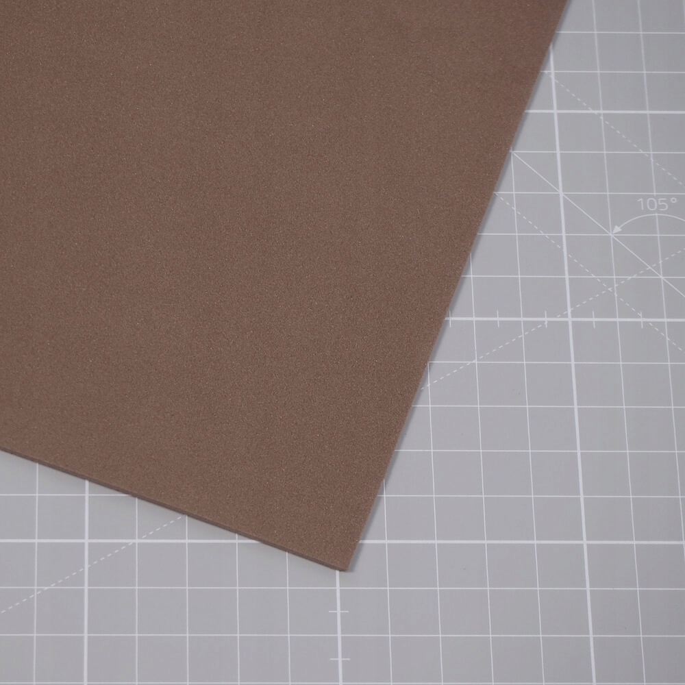 

Pianka Eva brązowa 2mm 50x100 cm