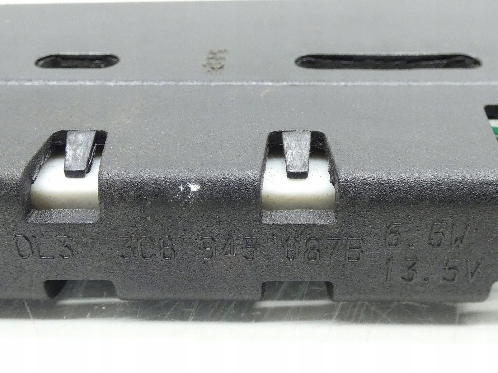 light TRZECIE light STOP STOPU VW PASSAT CC 08-12R 3C8945087B