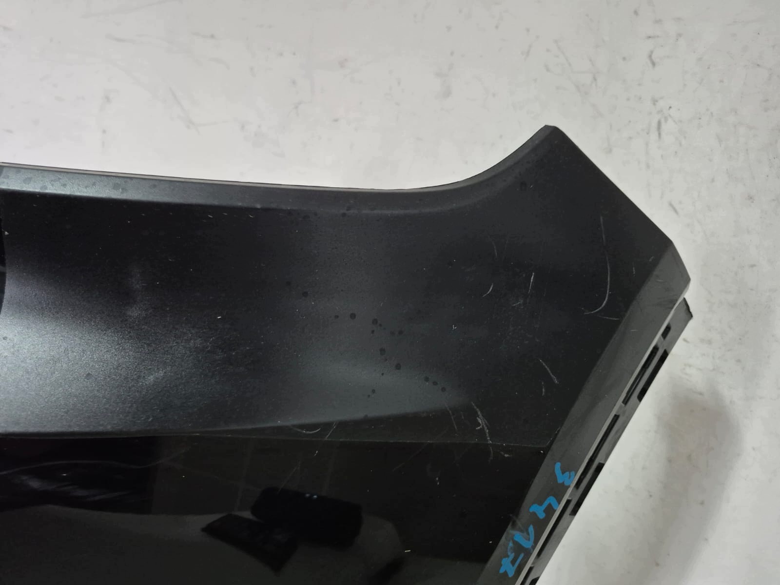 VOLVO XC40 17-22 bumper front front