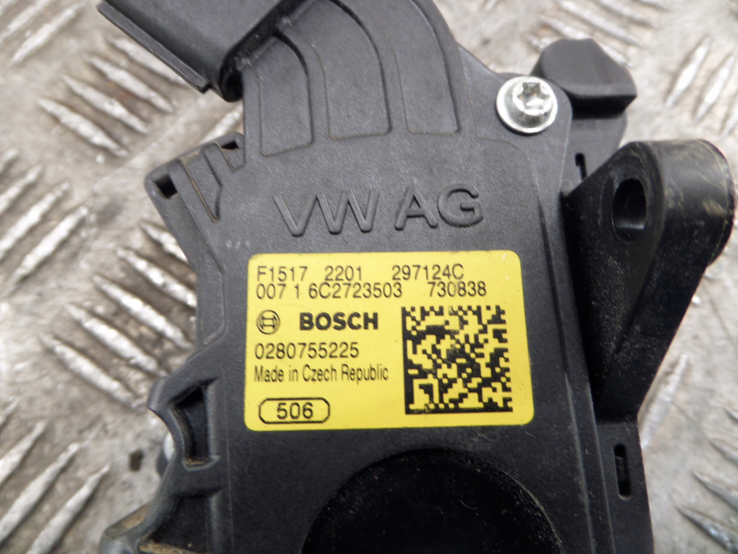 PEDAL potentiometer Gas AUDI 6C2723503