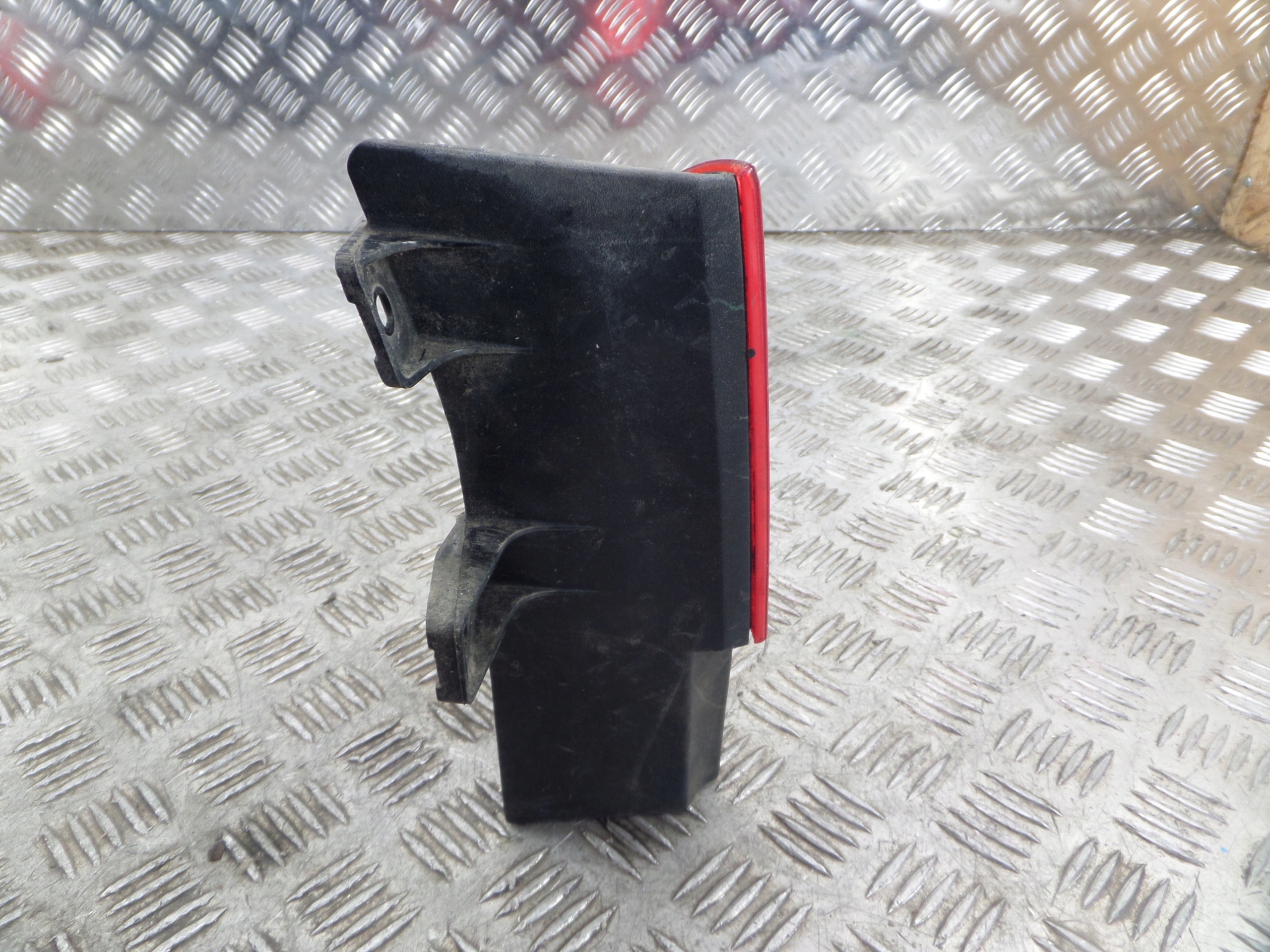 MERCEDES VITO VIANO W639 light right ODBLASK