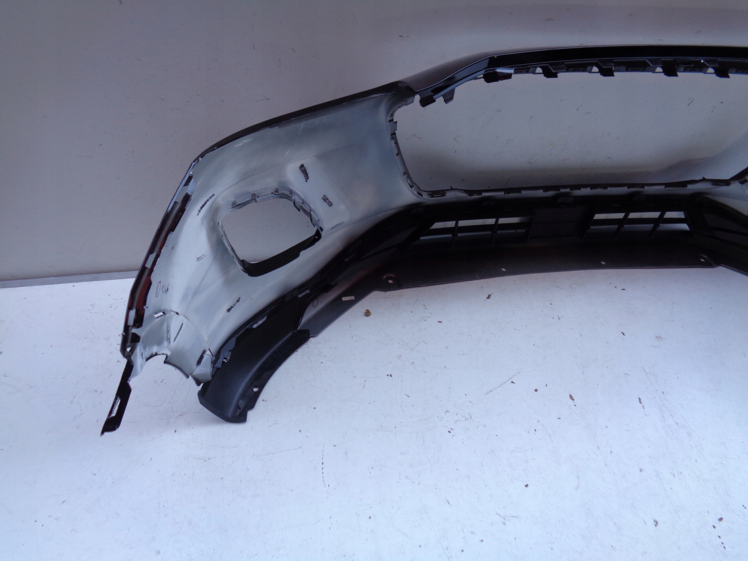 FRONTSTOSSSTANGE FORD PUMA 19- NR 36728