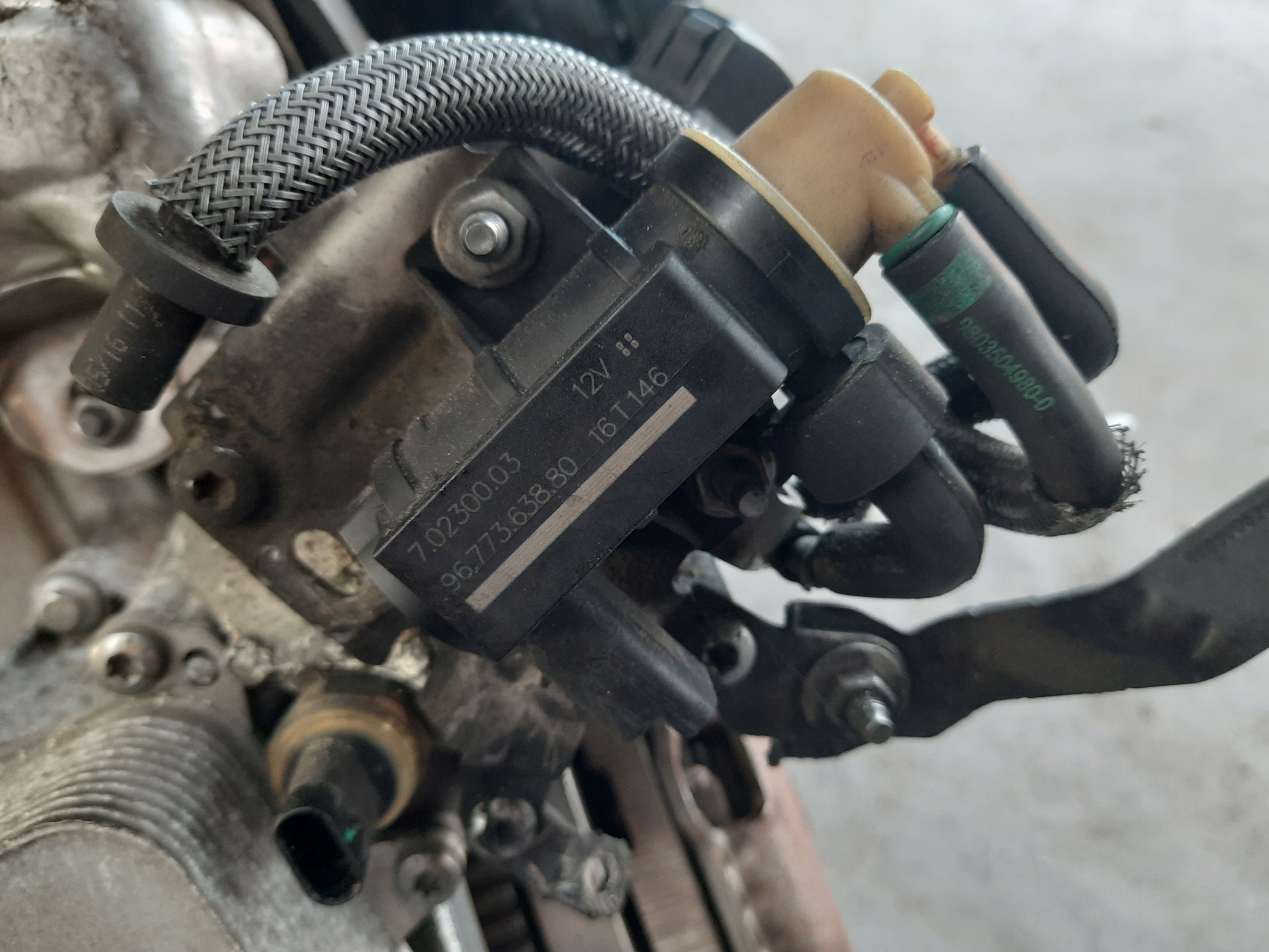 9677363880 - C4 picasso II 1.6 BHdi пресс-клапан провода