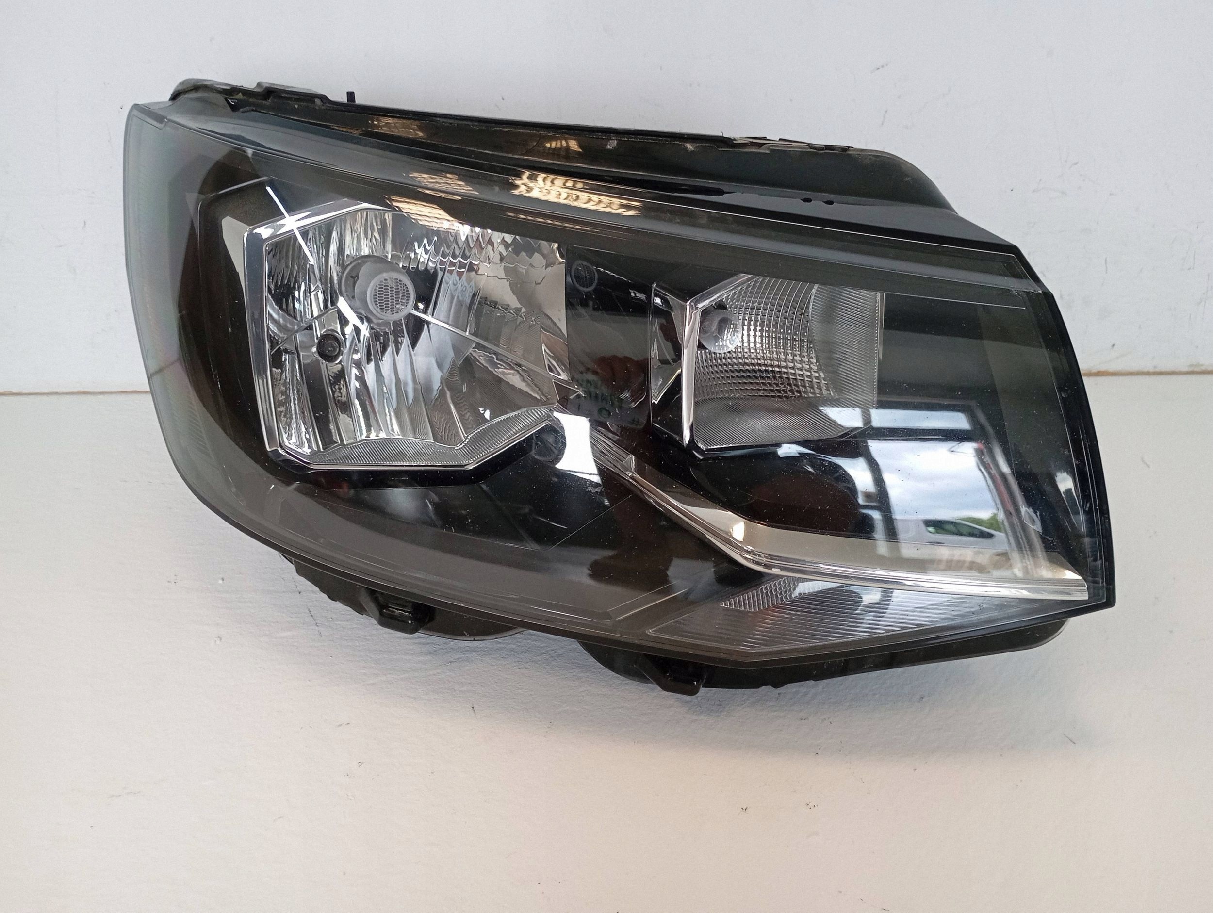 REFLEKTOR front light right VOLKSWAGEN TRANSPORTER T6 7E1941016AB