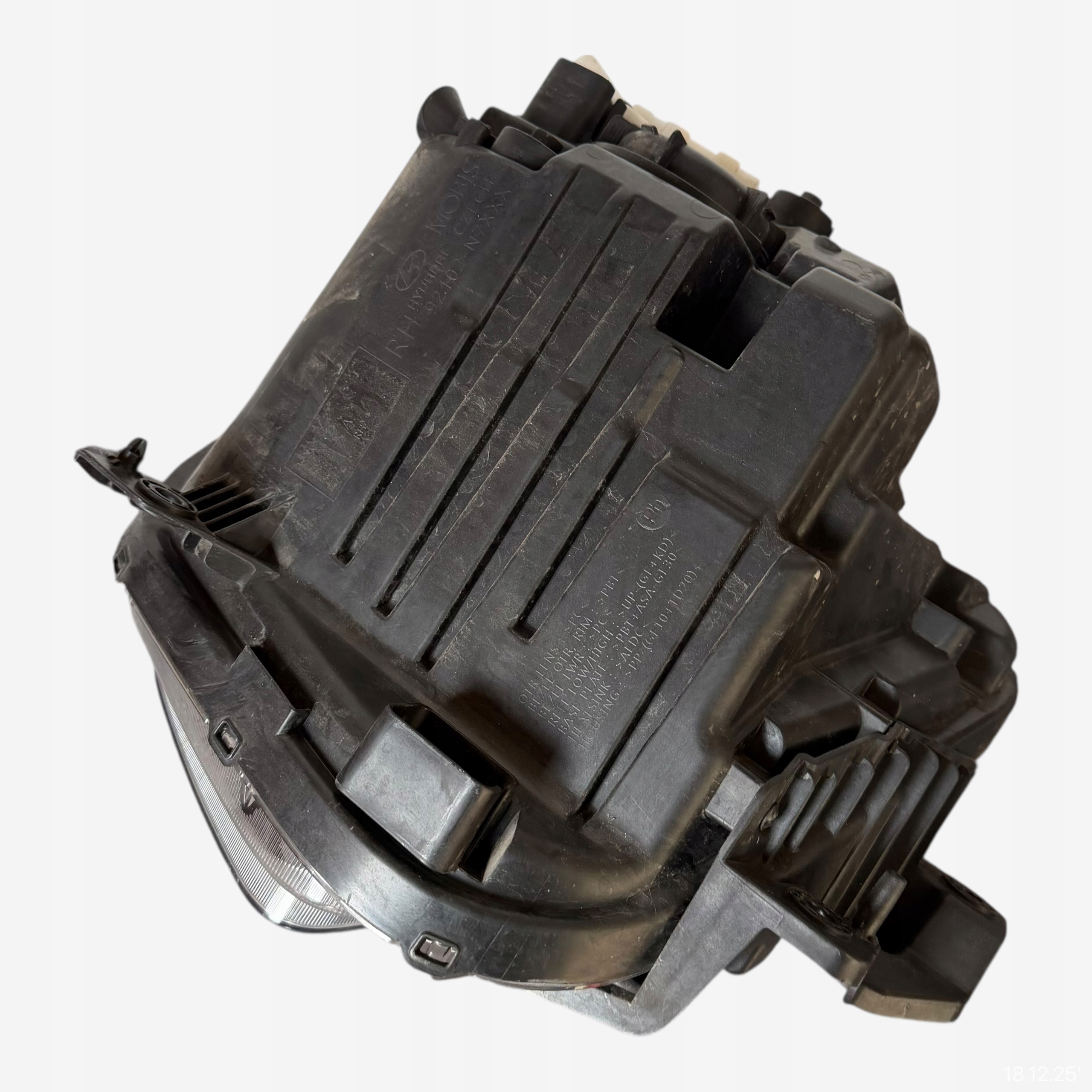 light front right HYUNDAI TUCSON IV 2023 ROK 92102N7100