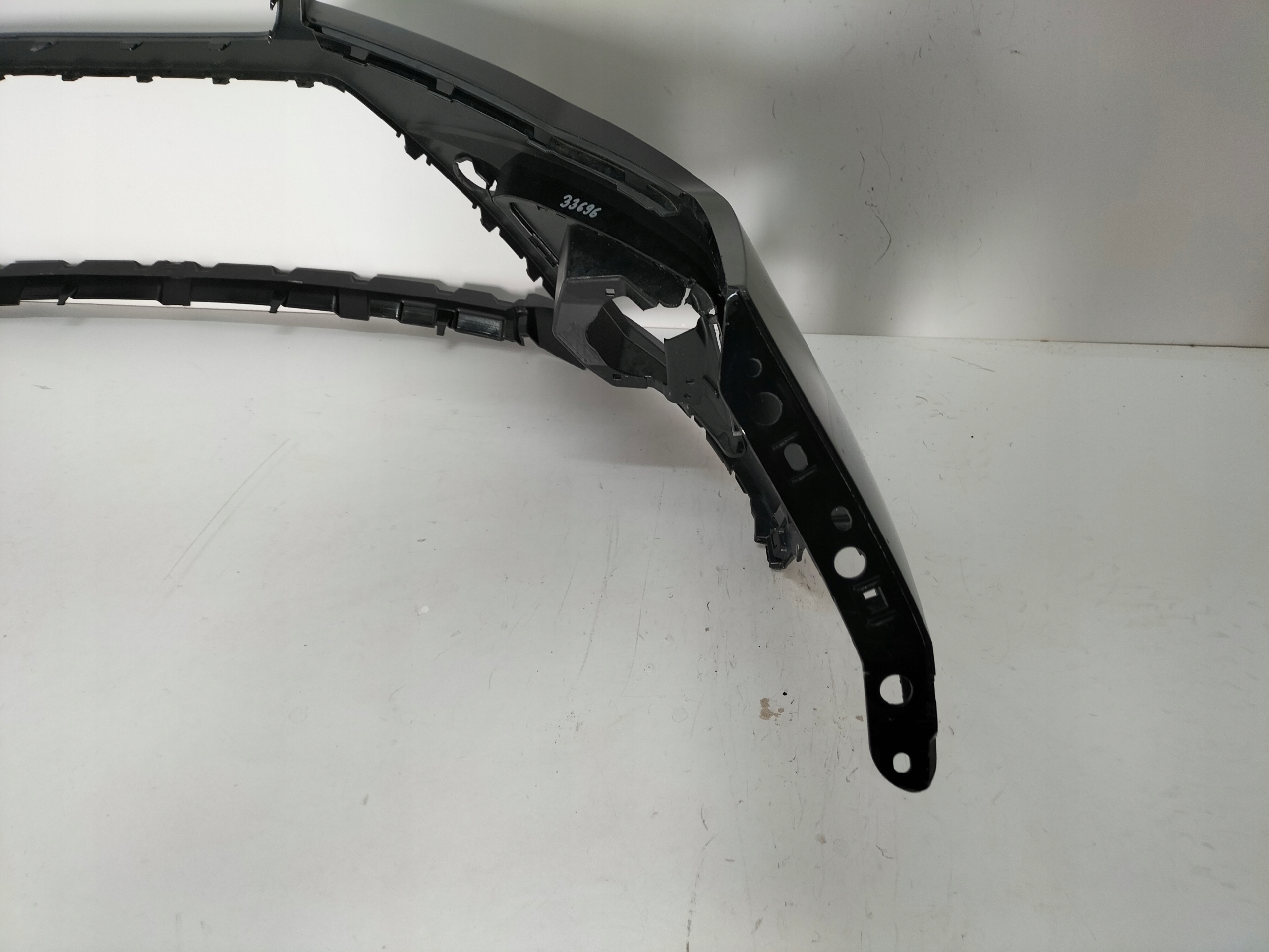 front bumper front SEAT ARONA 17