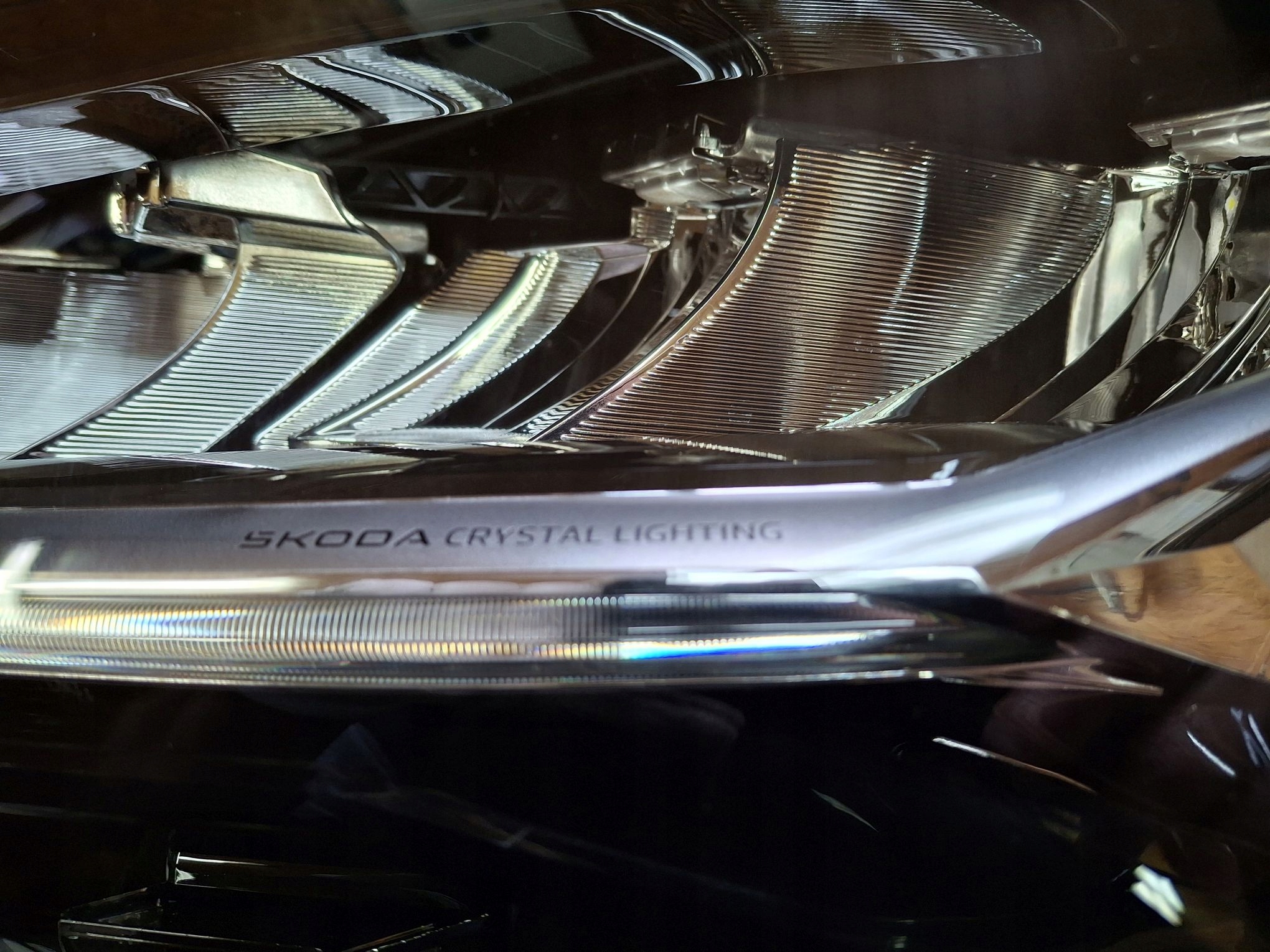 light right or left front FULL LED CRYSTAL SKODA SUPERB IV 2023R->