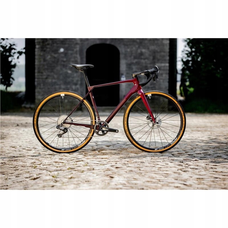 Gravelové kolo Superior X-road 9.7 Gr velikost M54 kolo 28 Carbon