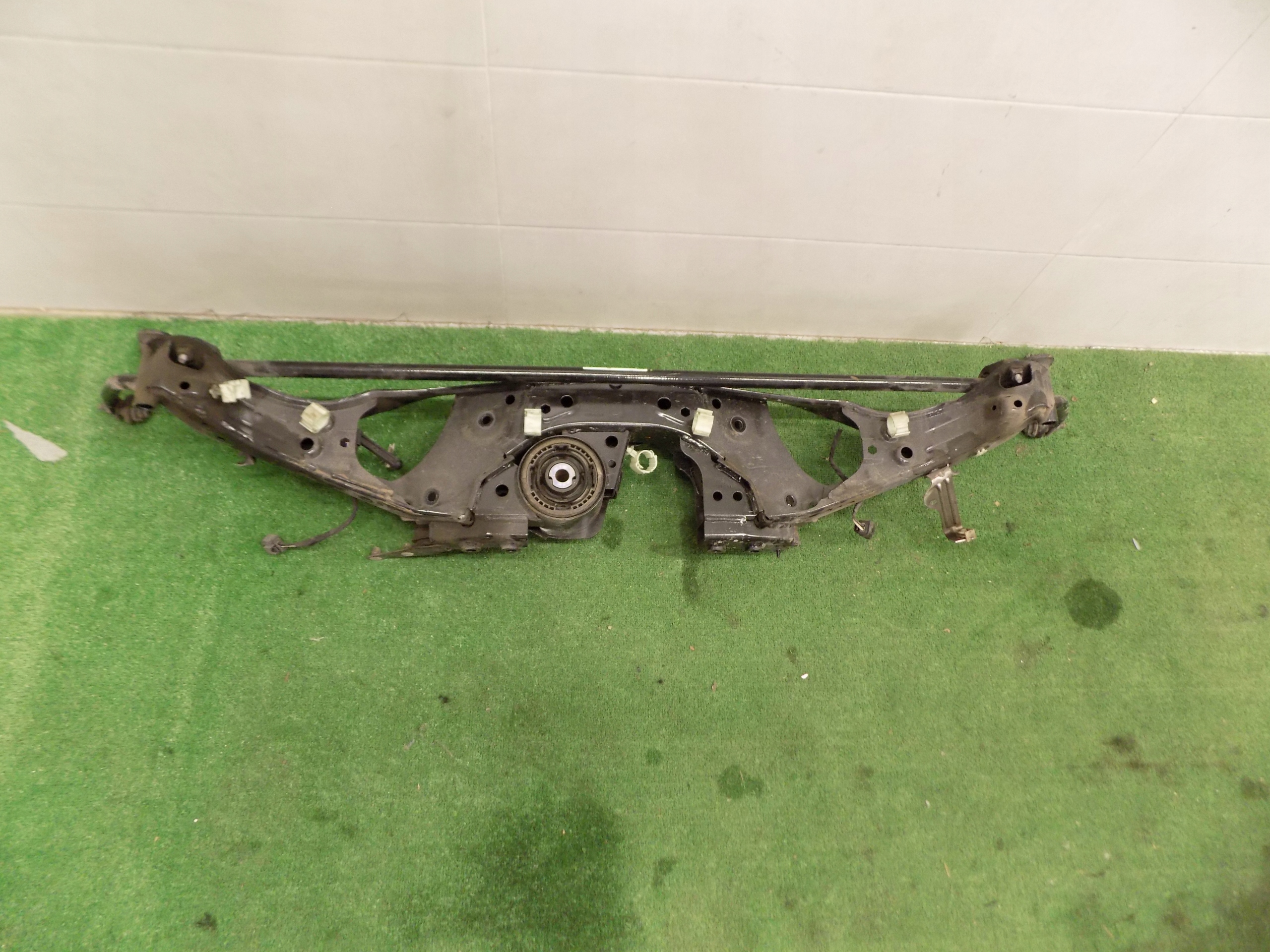BMW U06 BELKA SANKI TYŁ STABILIZATOR 6894205 6892723