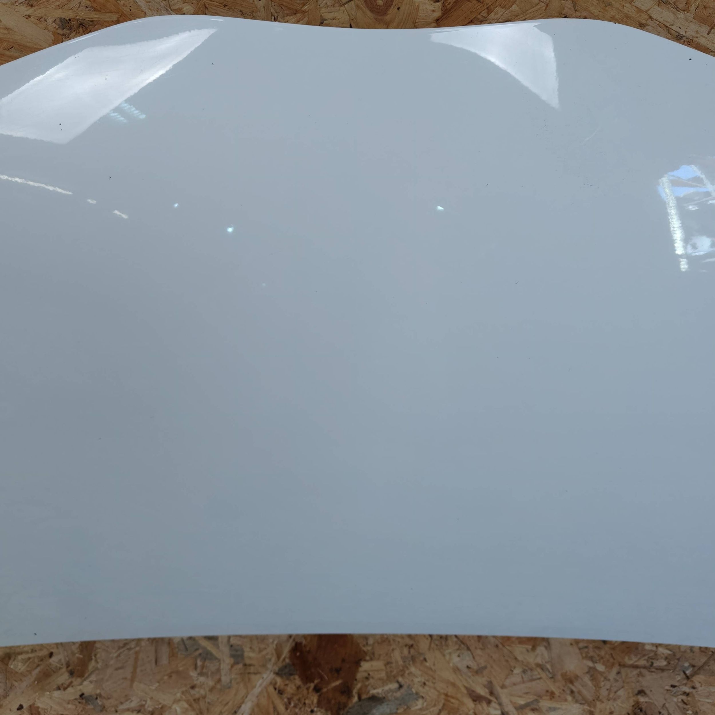 bonnet front Toyota Yaris III