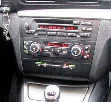 RAMKA RADIOWA ADAPTOR RADIA BMW 1 E87 04-11 E90 1DIN 572062 Producent części Inny
