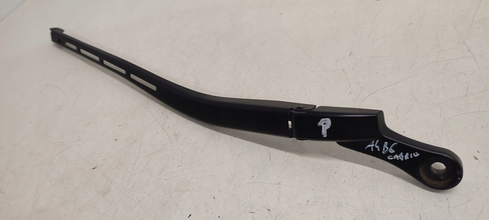 wiper arm right Audi A4 B6 Cabrio 1,8T