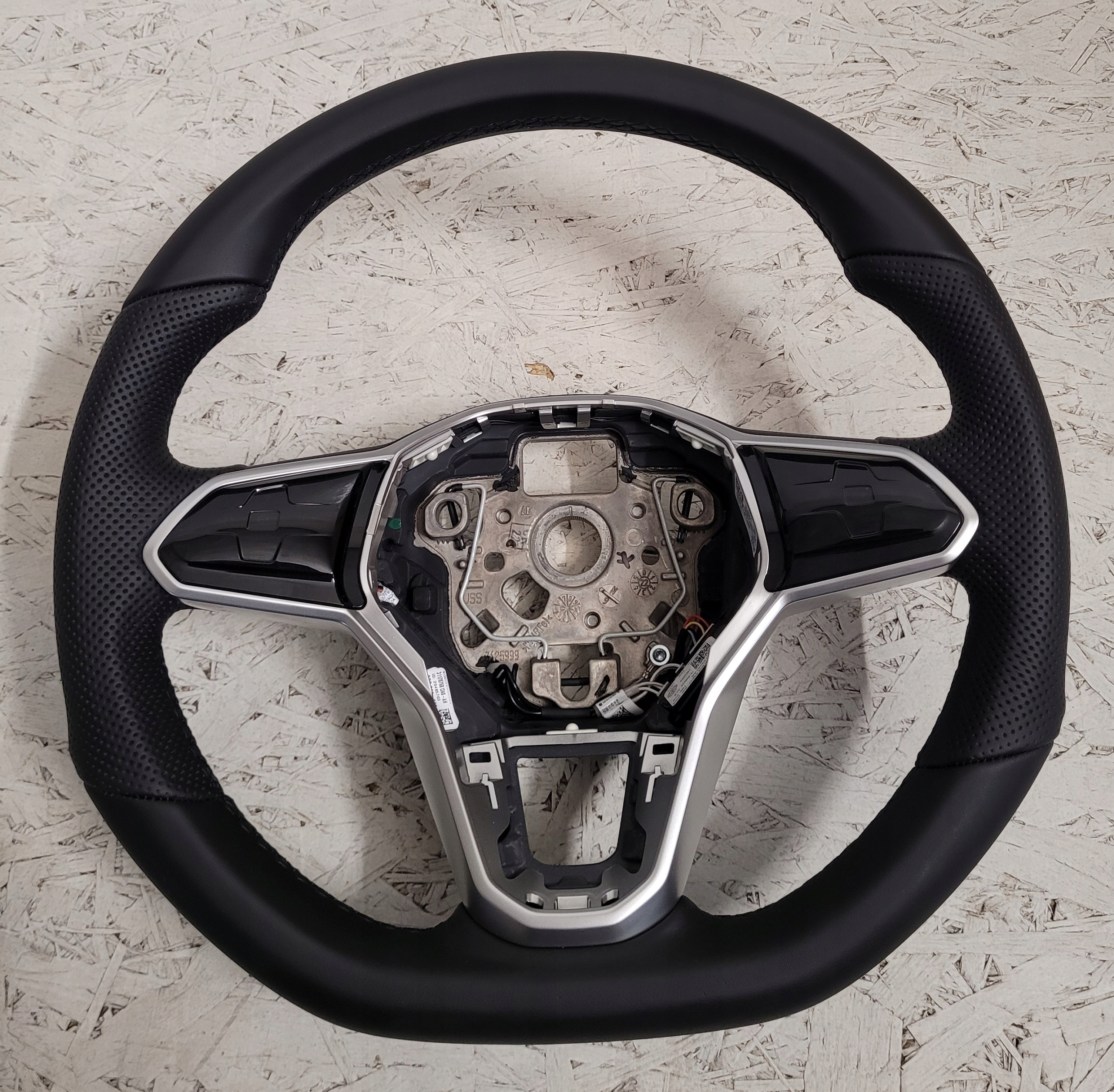 vw GOLF VIII руль новый