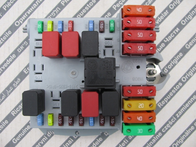 SKRZYNKA BEZPIECZNIKÓW DUCATO BOXER JUMPER 3.0 CNG