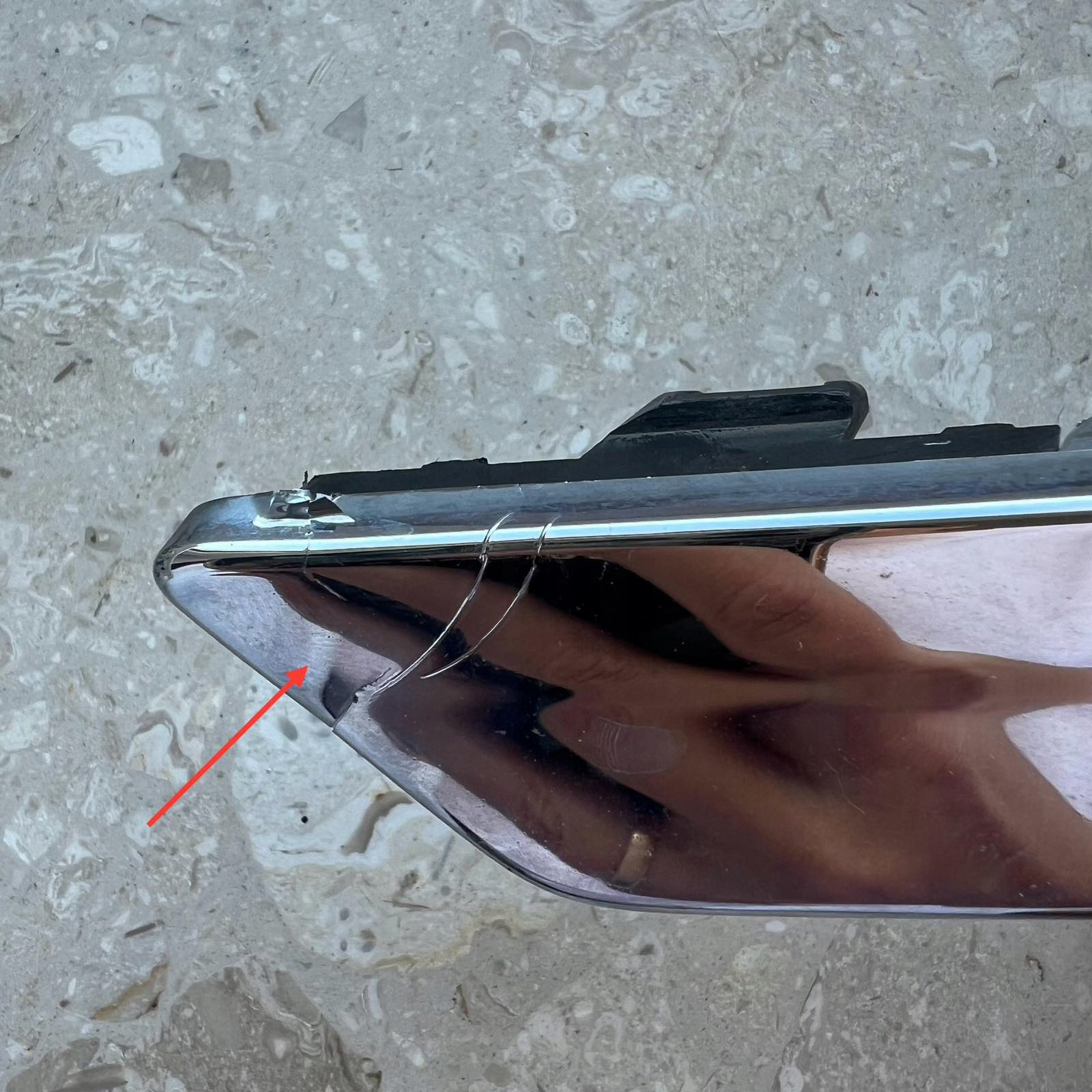 VOLVO XC60 II 2022- grid W bumper front left PDC 32234946