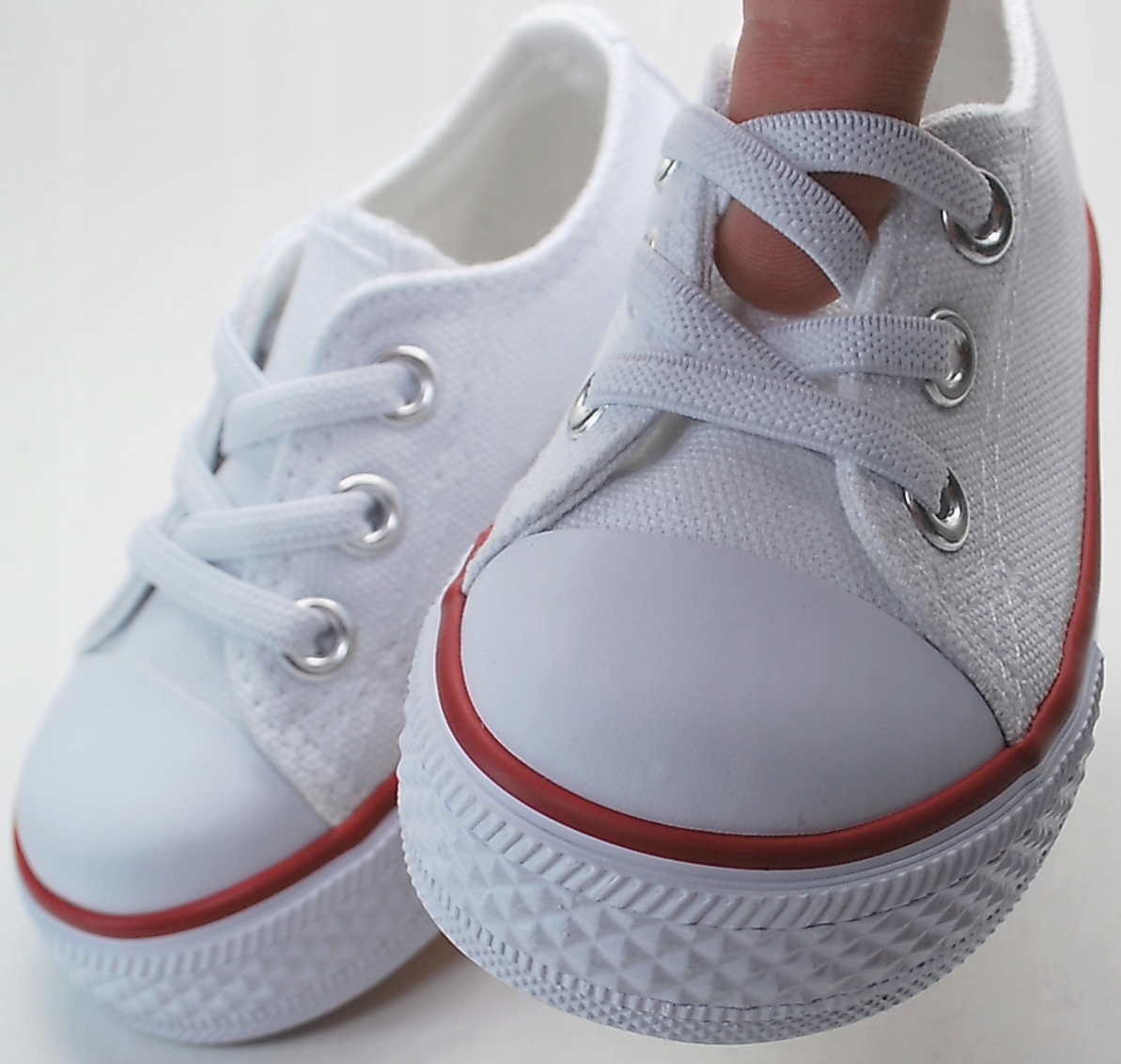 BIAŁE KRÓTKIE TRAMPKI TENISÓWKI na gumki r 20 Materiał tkanina