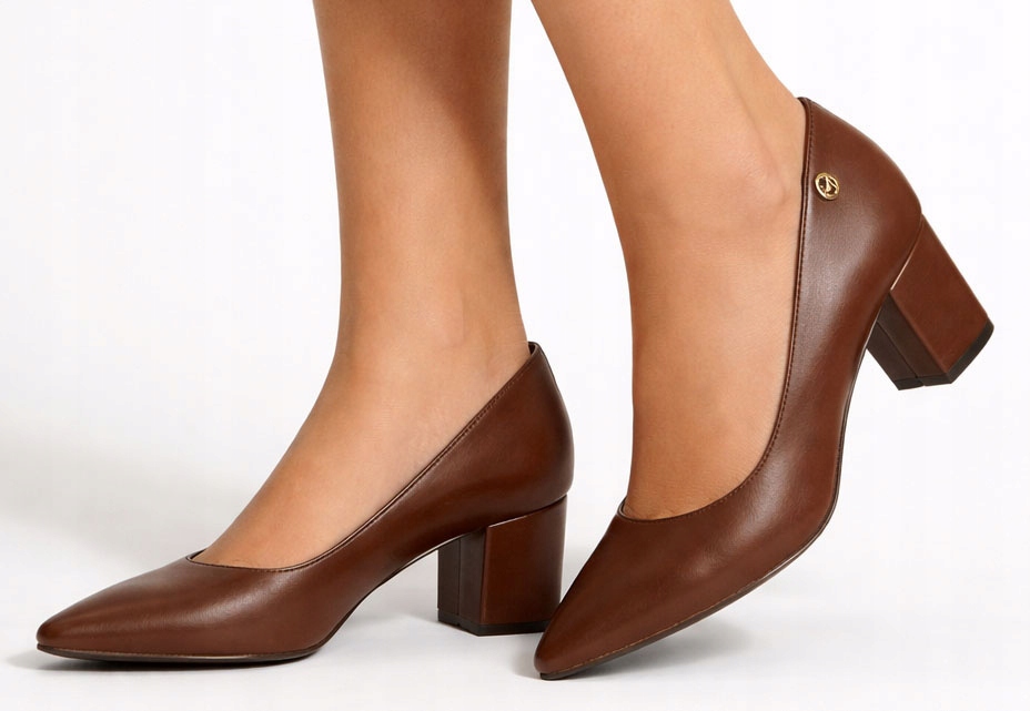 Czółenka Skórzane Brązowe Klasyczne Na Słupku Tavira 37