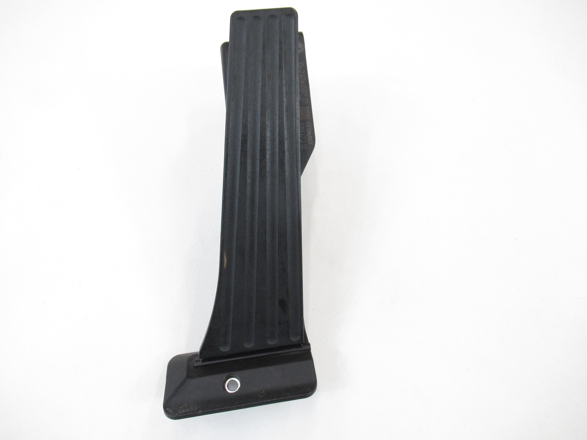 accelerator pedal BMW e81 e82 e88 F20 F22 F25 G01 G20