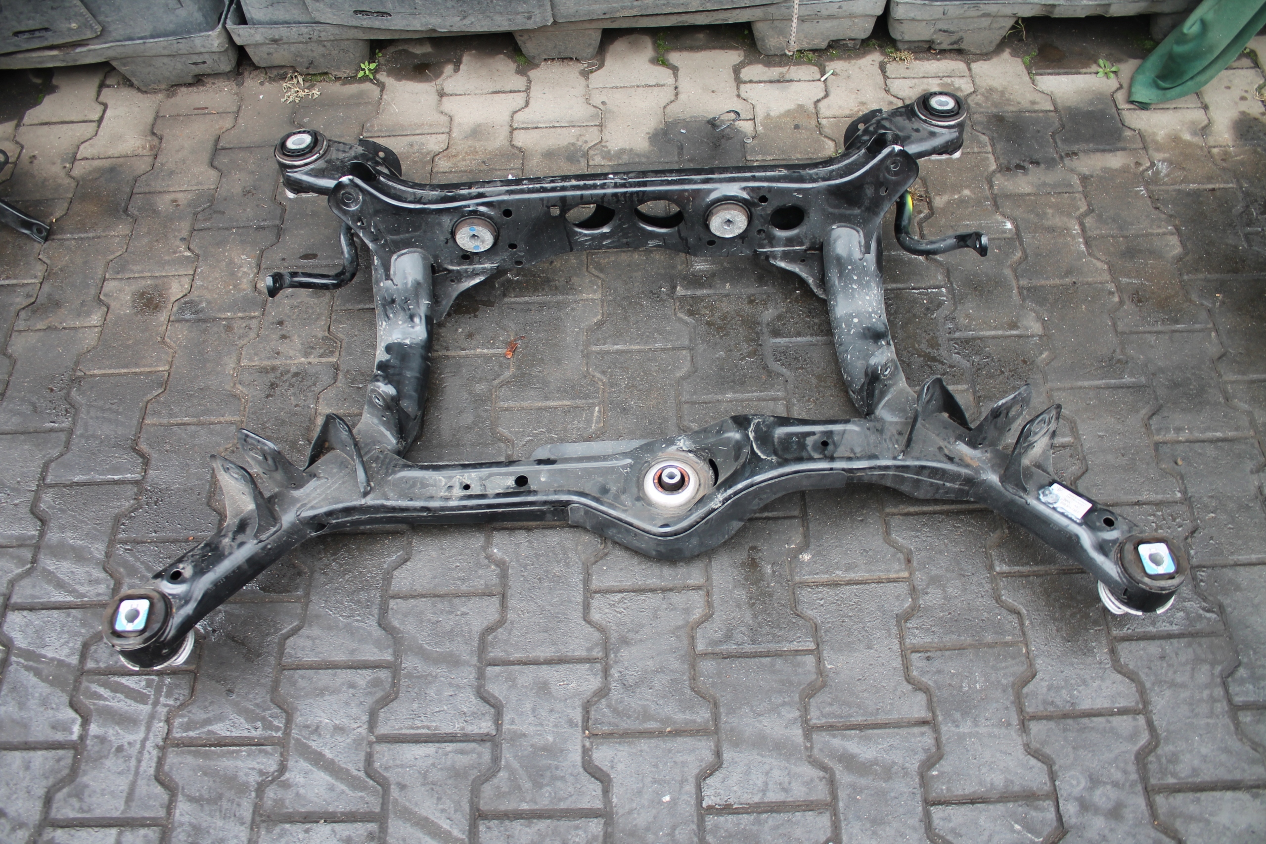 subframe axle beam sususpension rear part PORSCHE MACAN 95B505235F