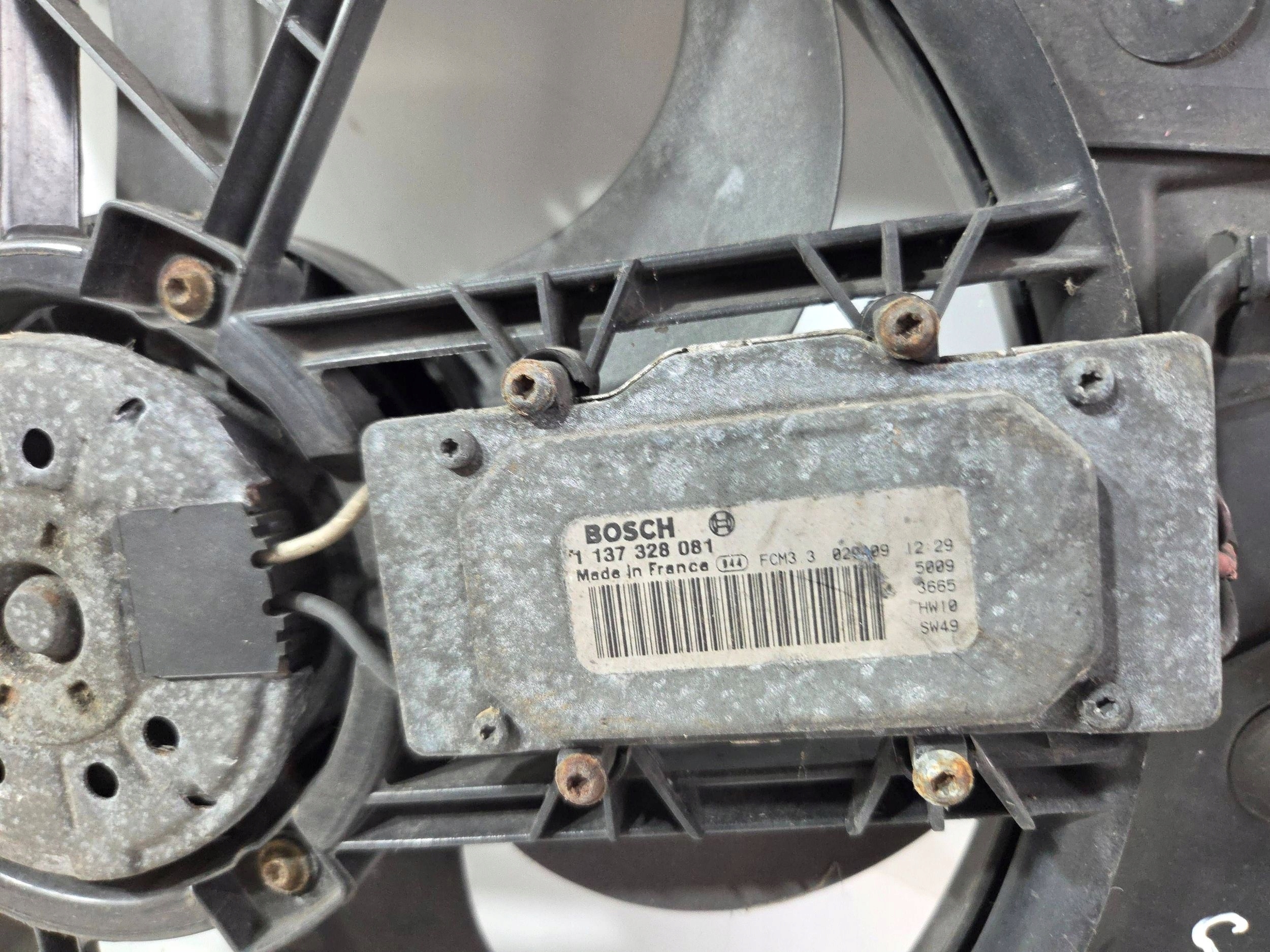 Volvo V70 S80 ventilátor chladiče z obal 8649634 (CH45)