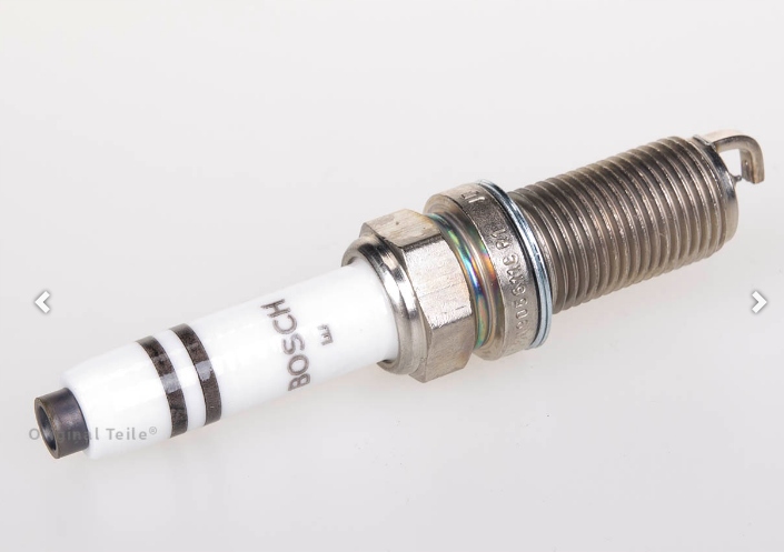 ASO VW ZESTAW ŚWIEC ZAPŁONOWYCH 06K905611C 4szt.