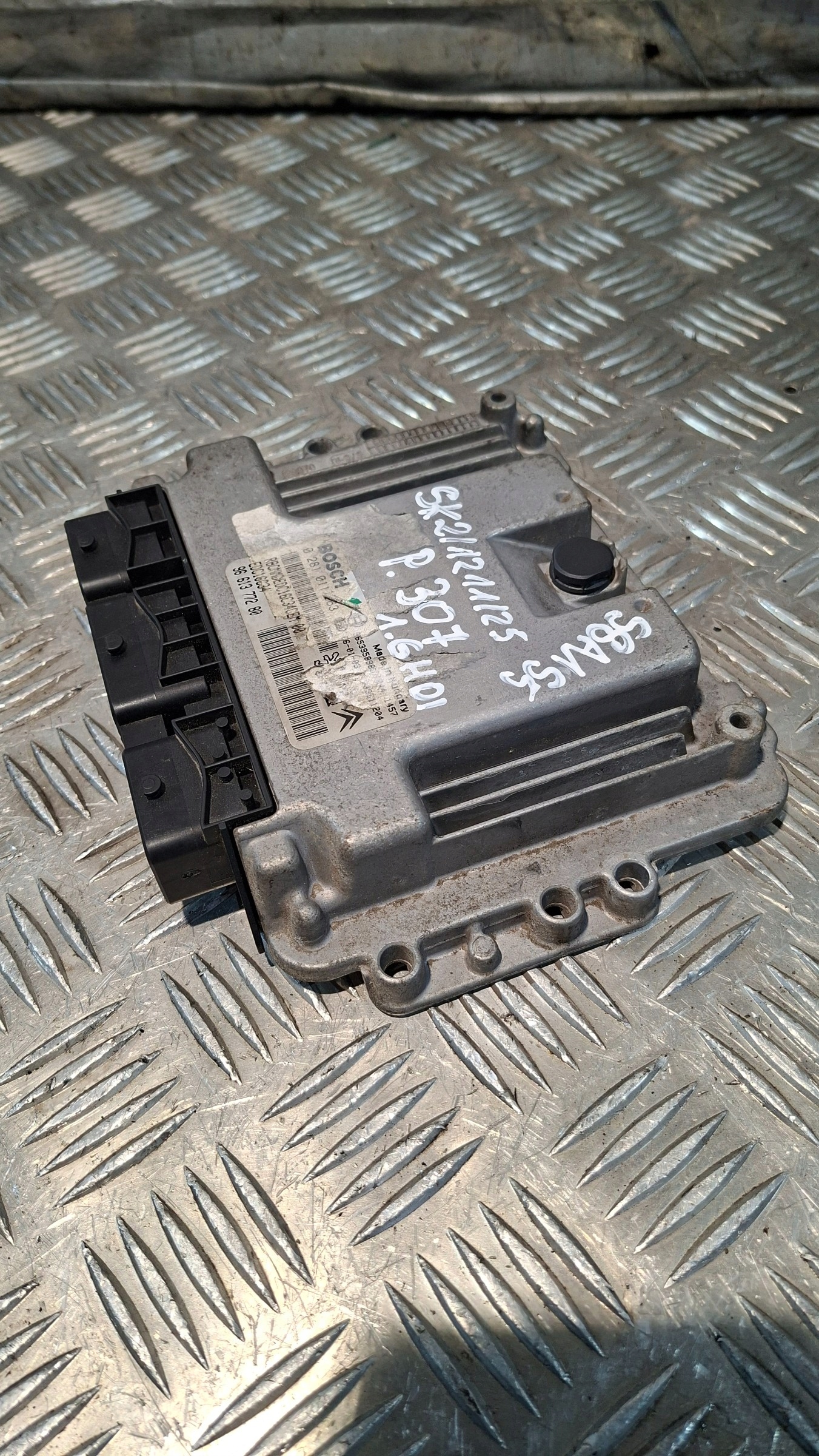 control unit of the engine PEUGEOT 307 1.6HDI