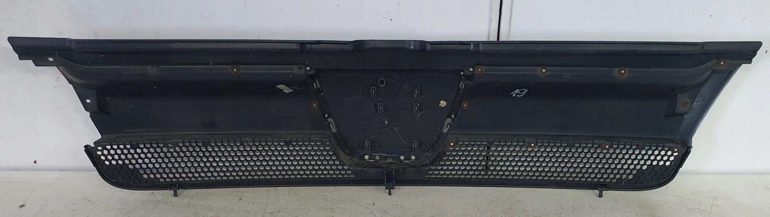 grille Peugeot Boxer lift 01
