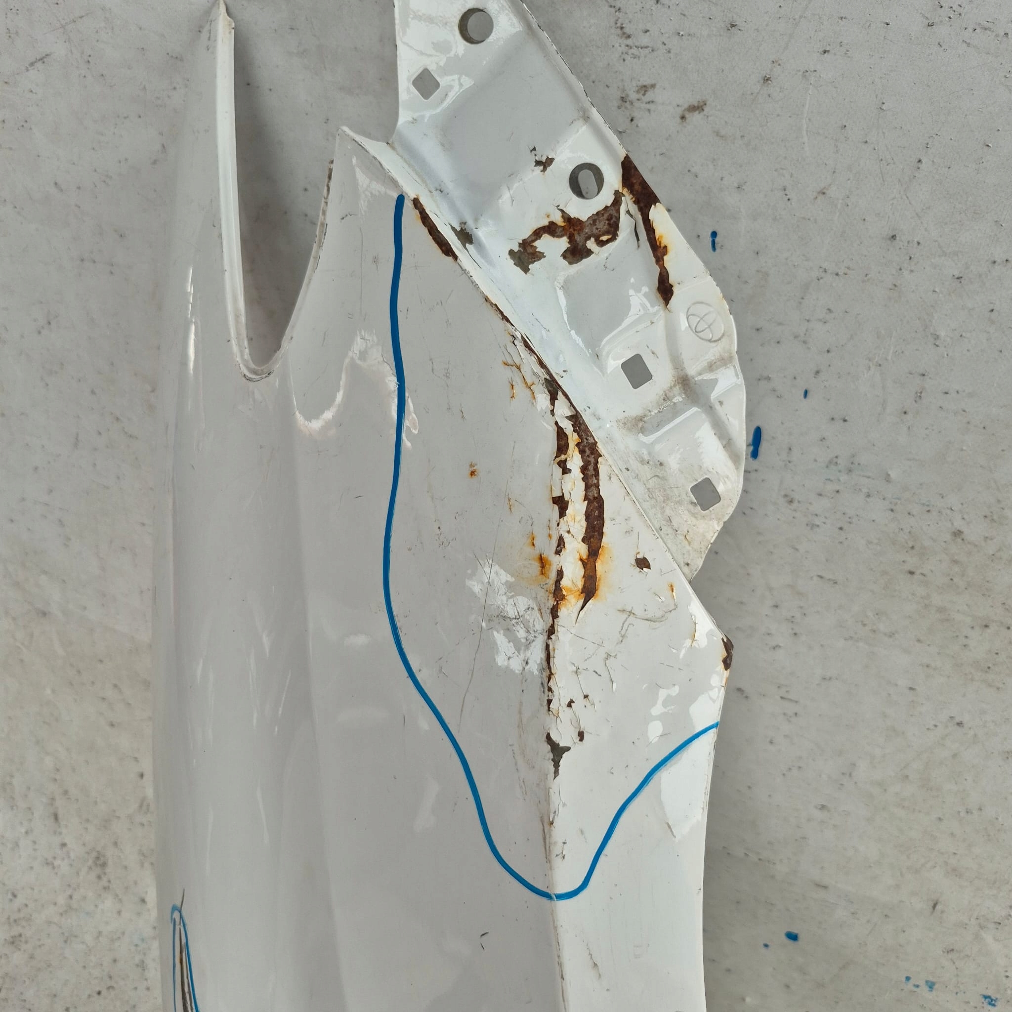 TOYOTA AURIS II 2 12-18 fender front front right