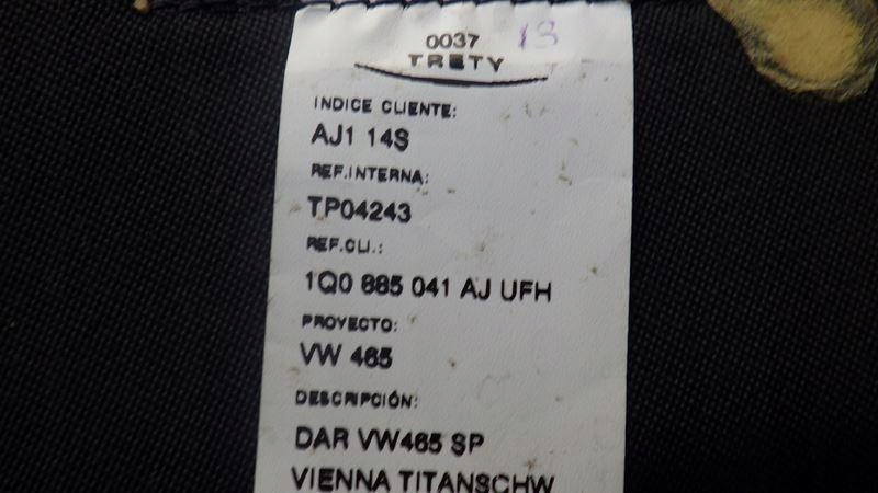 диван задняя зад бардачок vw EOS 1Q0885041AJ