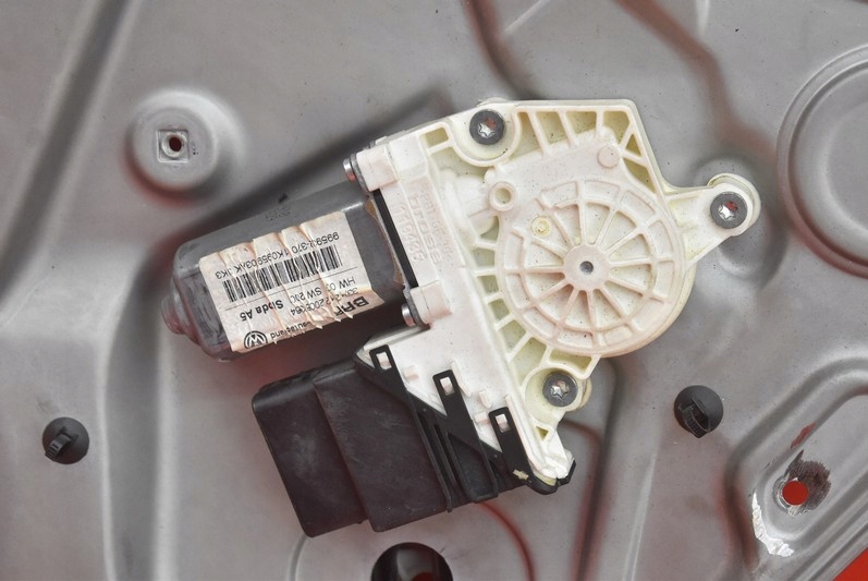 window regulator left rear part 1K0959103AK SKODA OCTAVIA 2 II 5D HB 08-13