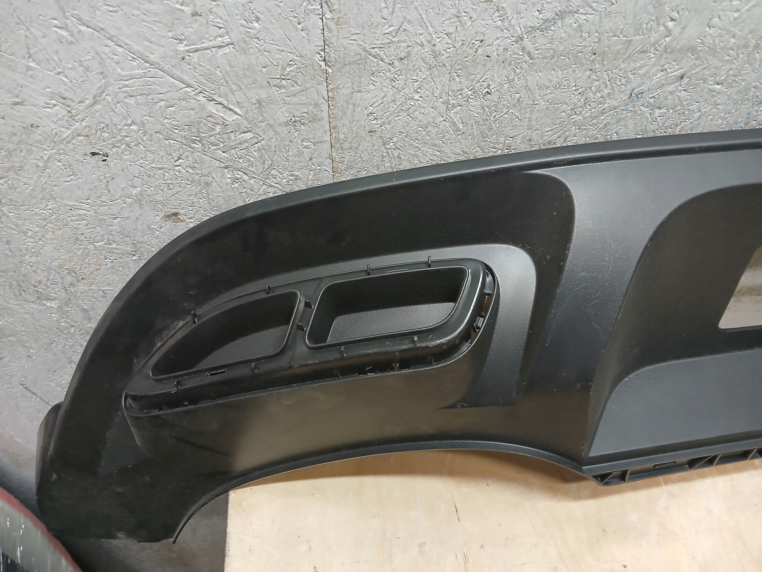 bumper rear part accessories diffuser VW T-ROC T ROC R LINE LIFT 2GA807568J