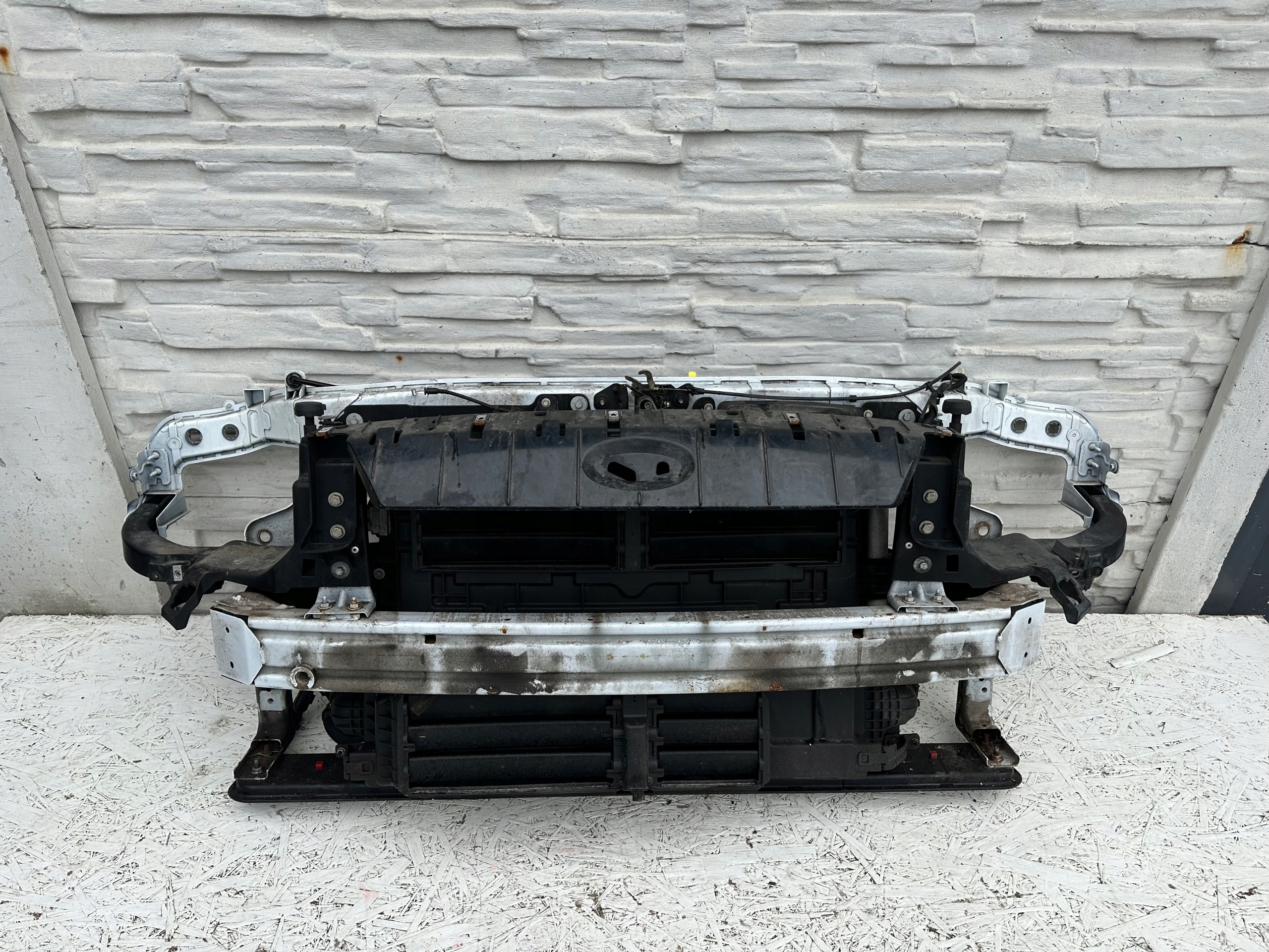 S-MAX MK2 PAS PRZEDNI CHŁODNICE 2.0 TDCI MANUAL