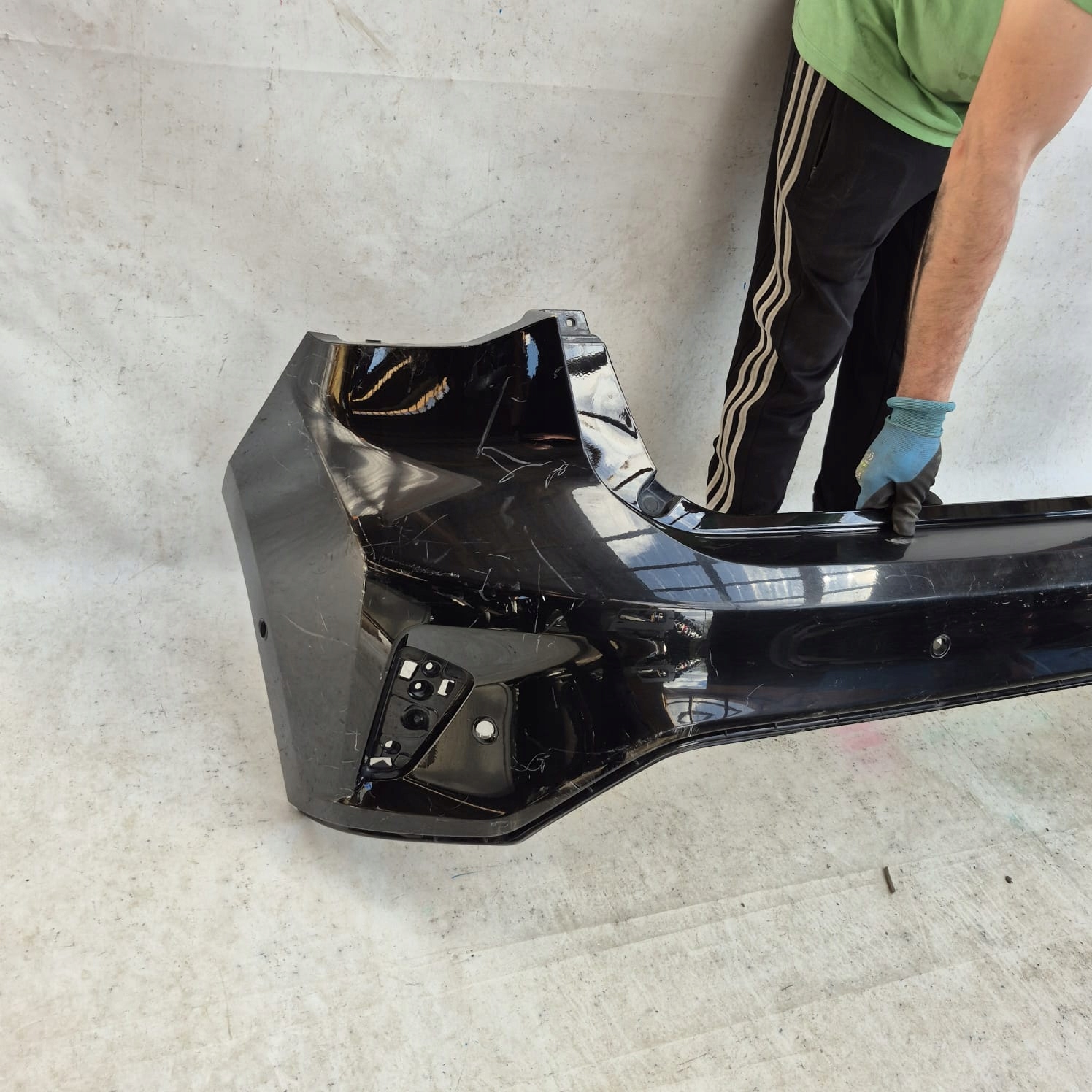FORD FOCUS MK4 HB 18-> bumper rear part rear PDC