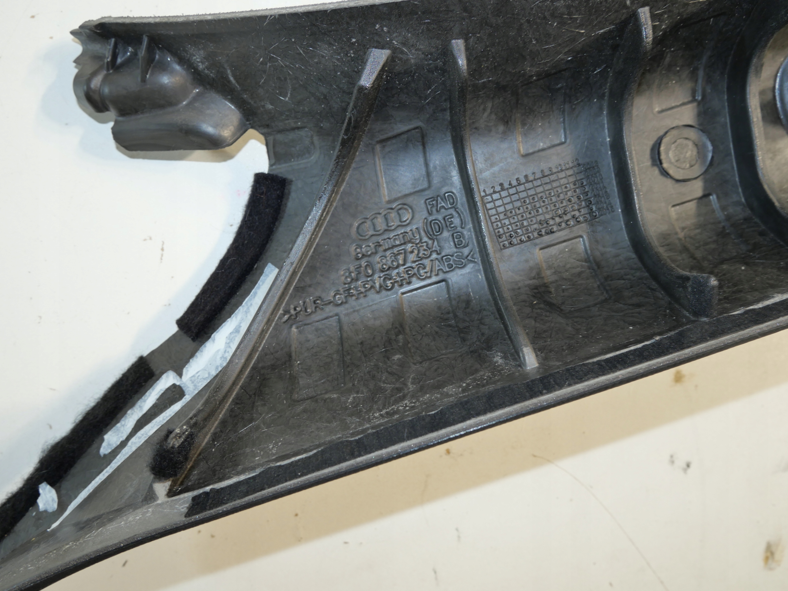 cover SLUPKA front right AUDI A5 CABRIO 8F0867234B