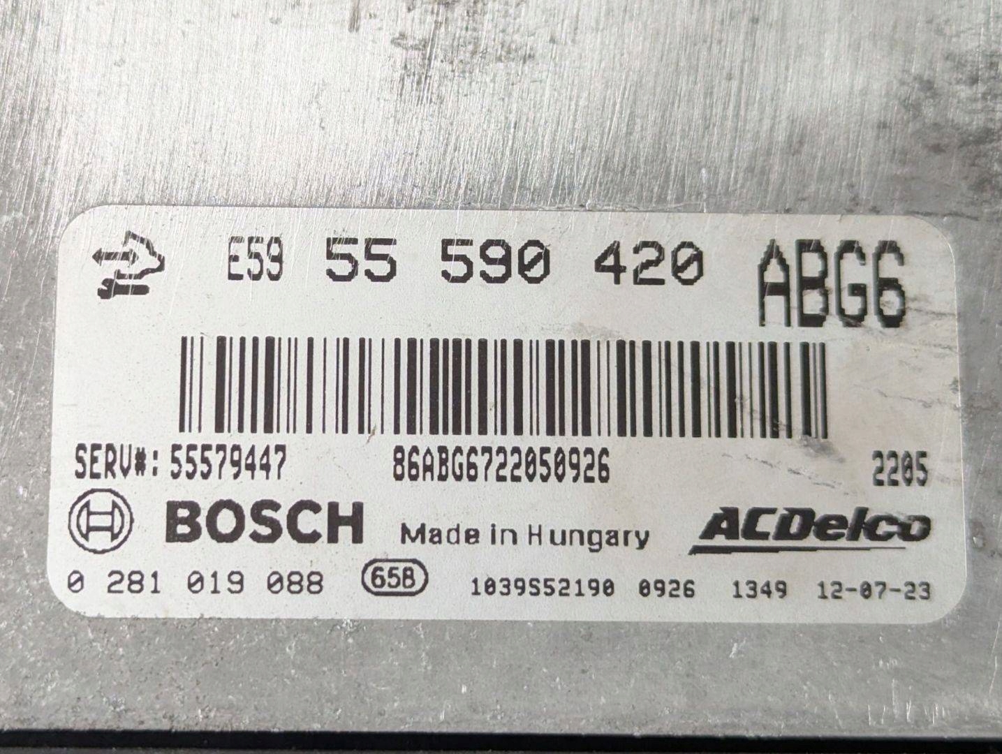 control unit of the engine Opel Insignia A 2012 55590420